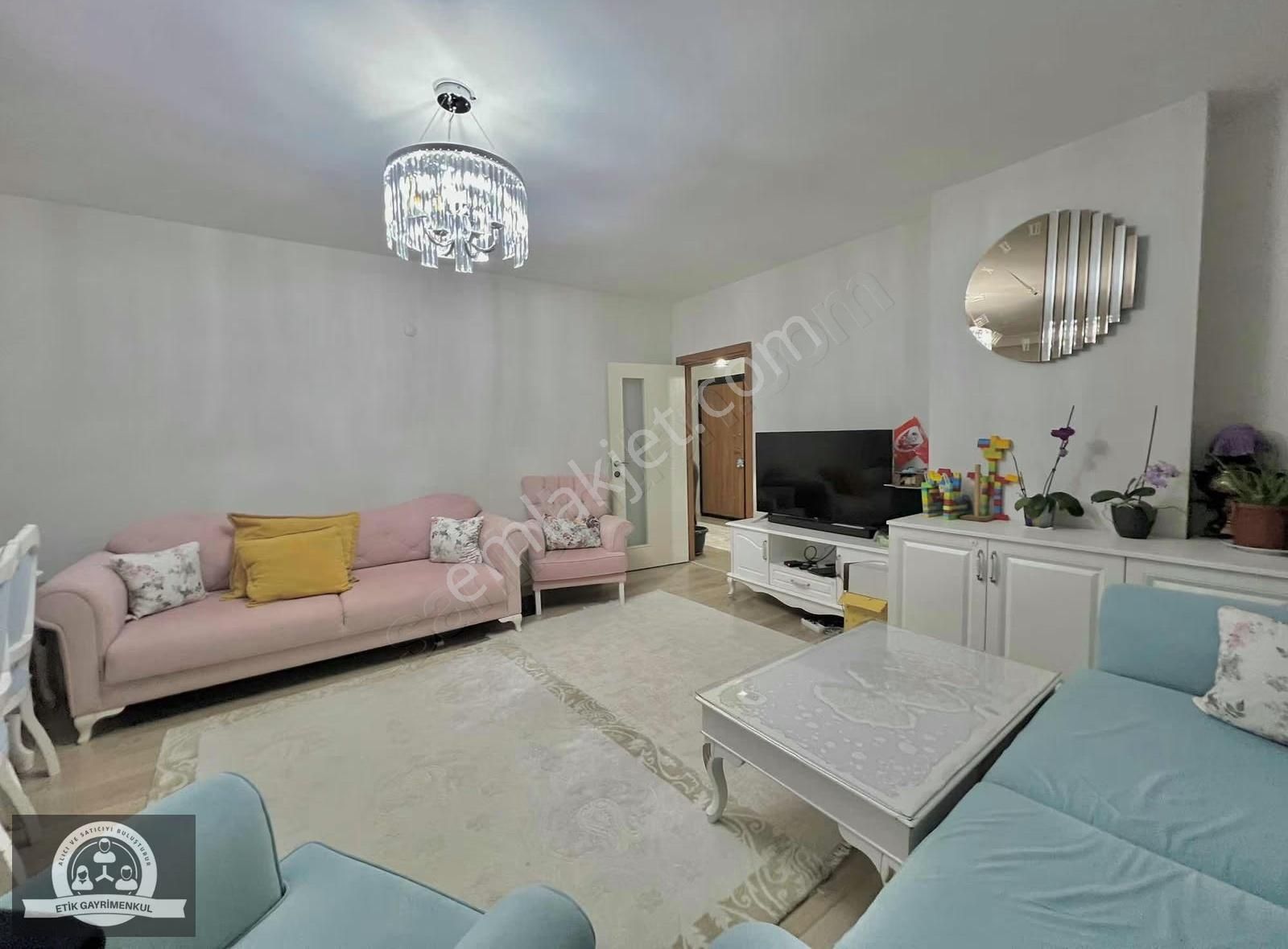 Mevlana Mah. Mükemmel Manzaralı Düz Sokak 2+1 Arakat Daire - Görsel 10