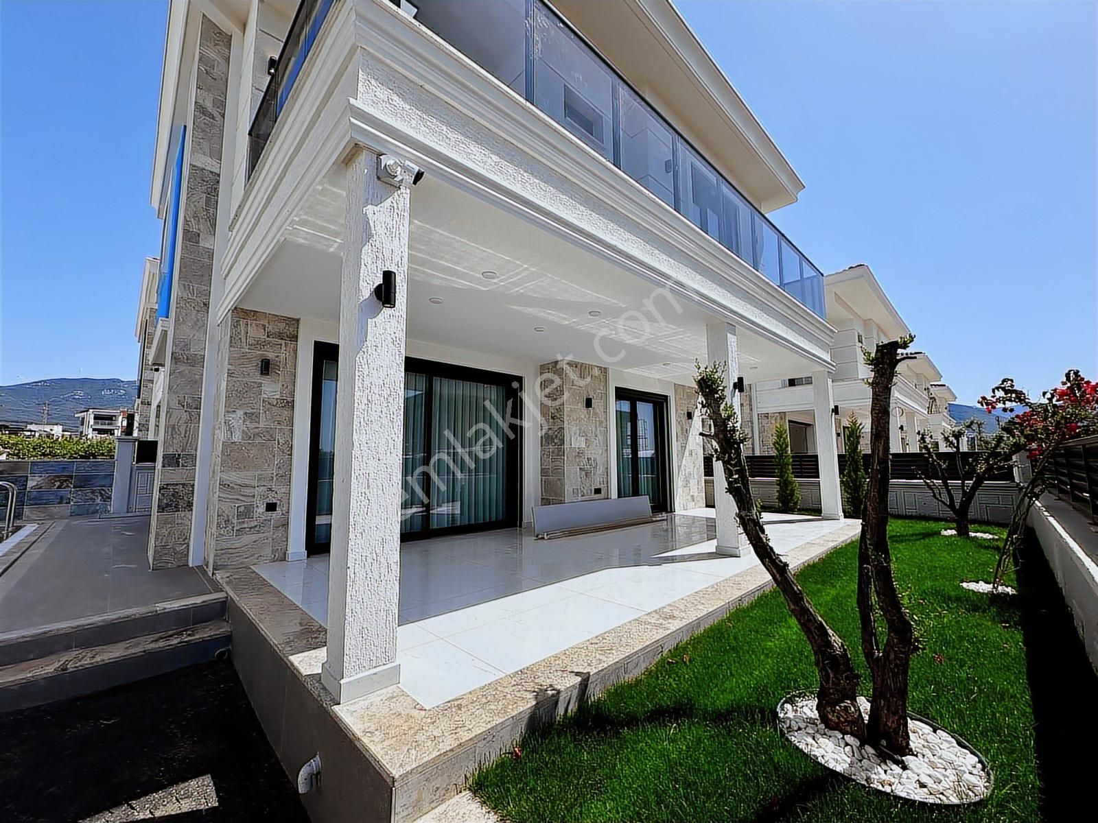 Kuşadası Davutlar Sahilinde Müstakil Özel Havuzlu Yazlık - Görsel 26