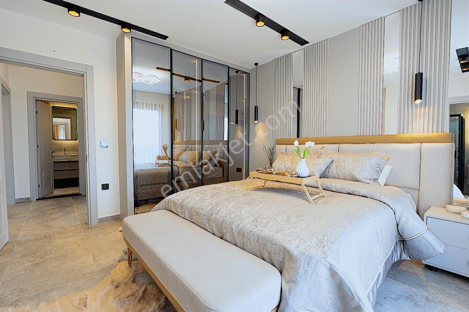 Kuşadası Davutlar Sahilinde Müstakil Özel Havuzlu Yazlık - Görsel 5