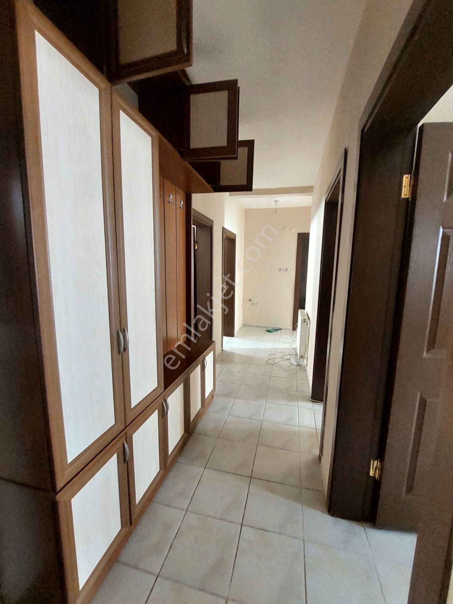 Recep Ümit Emlak'tan Sakarya - 2 Ve Turgut Reis Caddeleri Yakınında Kiralık 3+1 Daire - Görsel 19