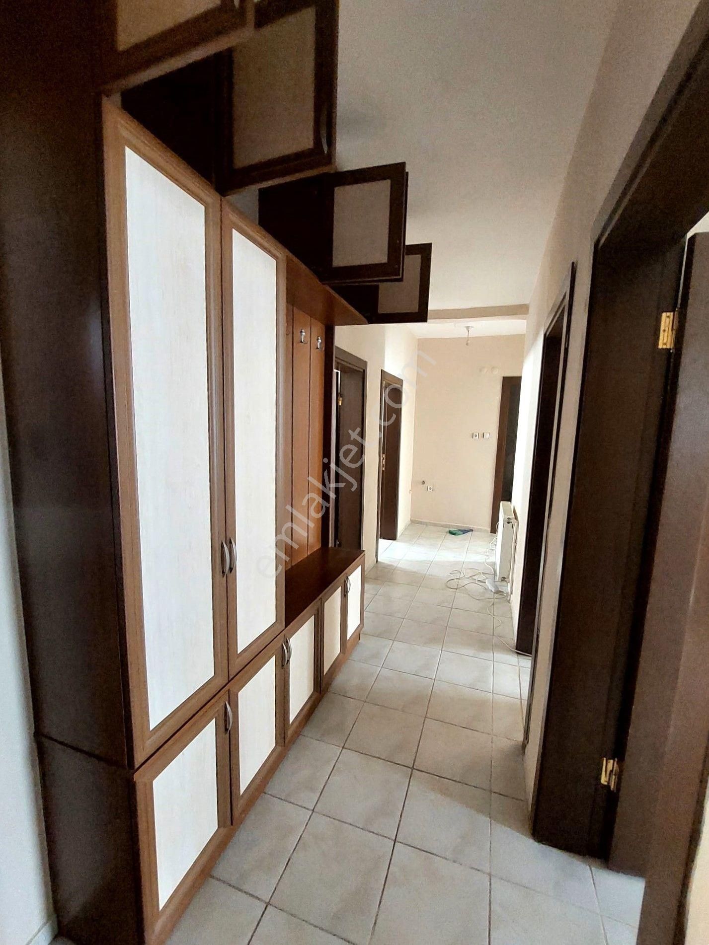 Recep Ümit Emlak'tan Sakarya - 2 Ve Turgut Reis Caddeleri Yakınında Kiralık 3+1 Daire - Görsel 31