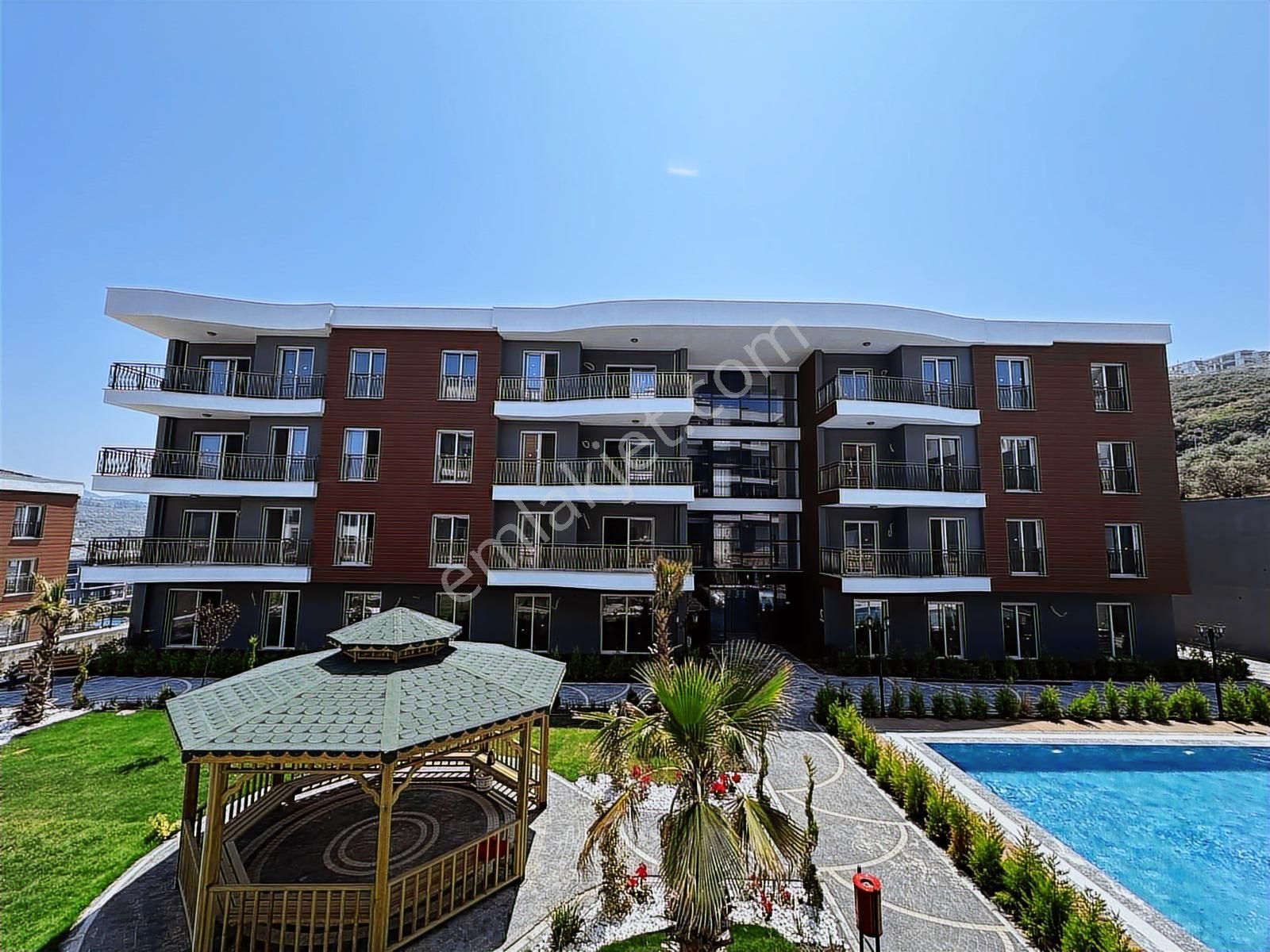 Kuşadası Merkezde Acil Satılık Fırsat Daire - Görsel 17