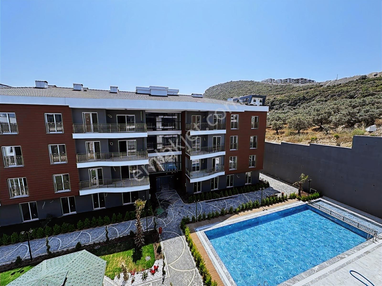 Kuşadası Merkezde Acil Satılık Fırsat Daire - Görsel 3