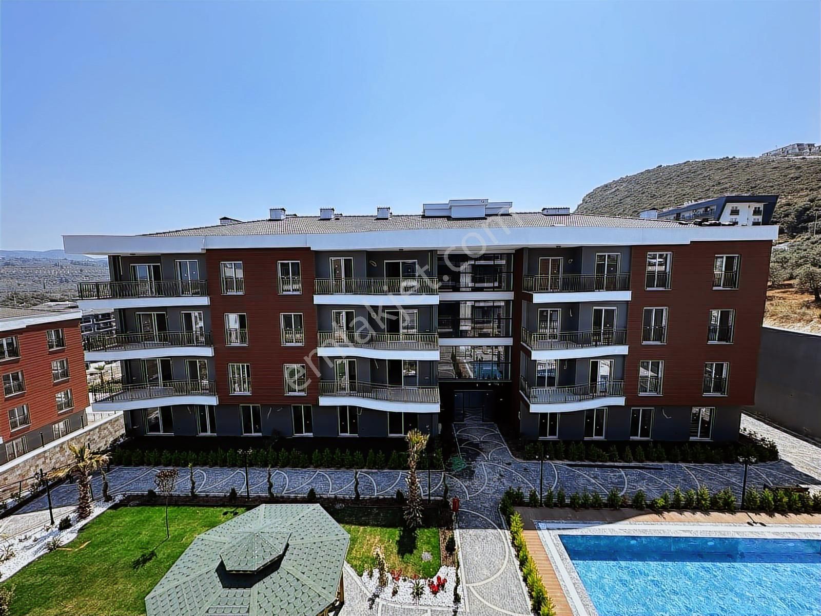 Kuşadası Merkezde Acil Satılık Fırsat Daire - Görsel 12