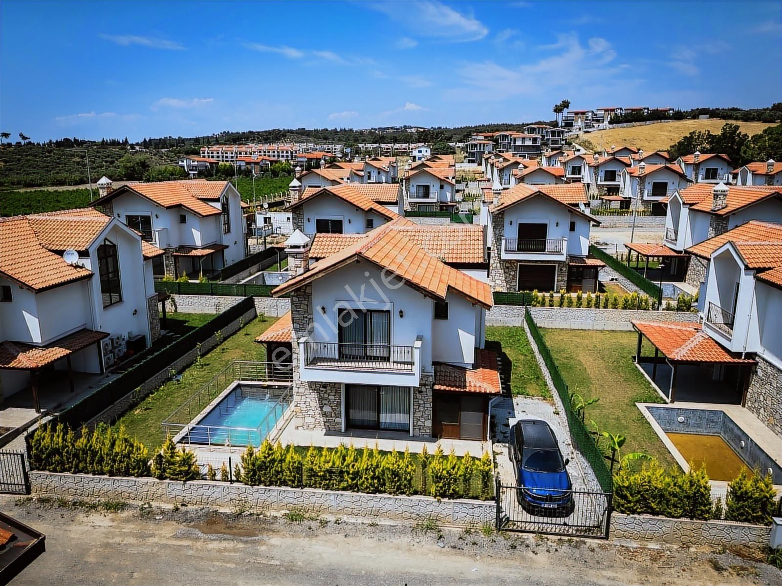 Kuşadası Davutlar'da Taş Villa Konsept Özel Havuzlu Fırsat Villa - Görsel 14