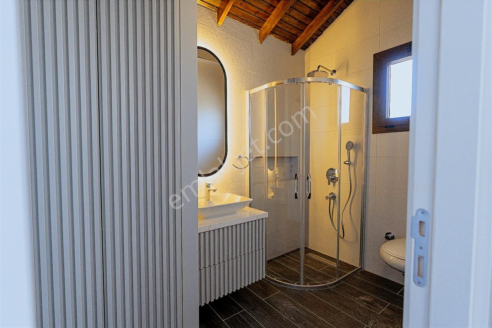 Kuşadası Davutlar'da Taş Villa Konsept Özel Havuzlu Fırsat Villa - Görsel 22