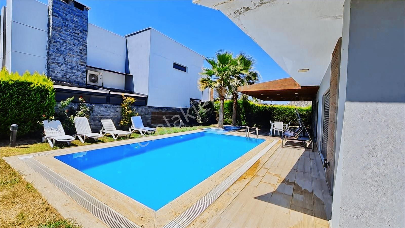 Kuşadası Yavansu'da Müstakil 4+1 Doğalgazlı-eşyalı-fırsat Villa - Görsel 26