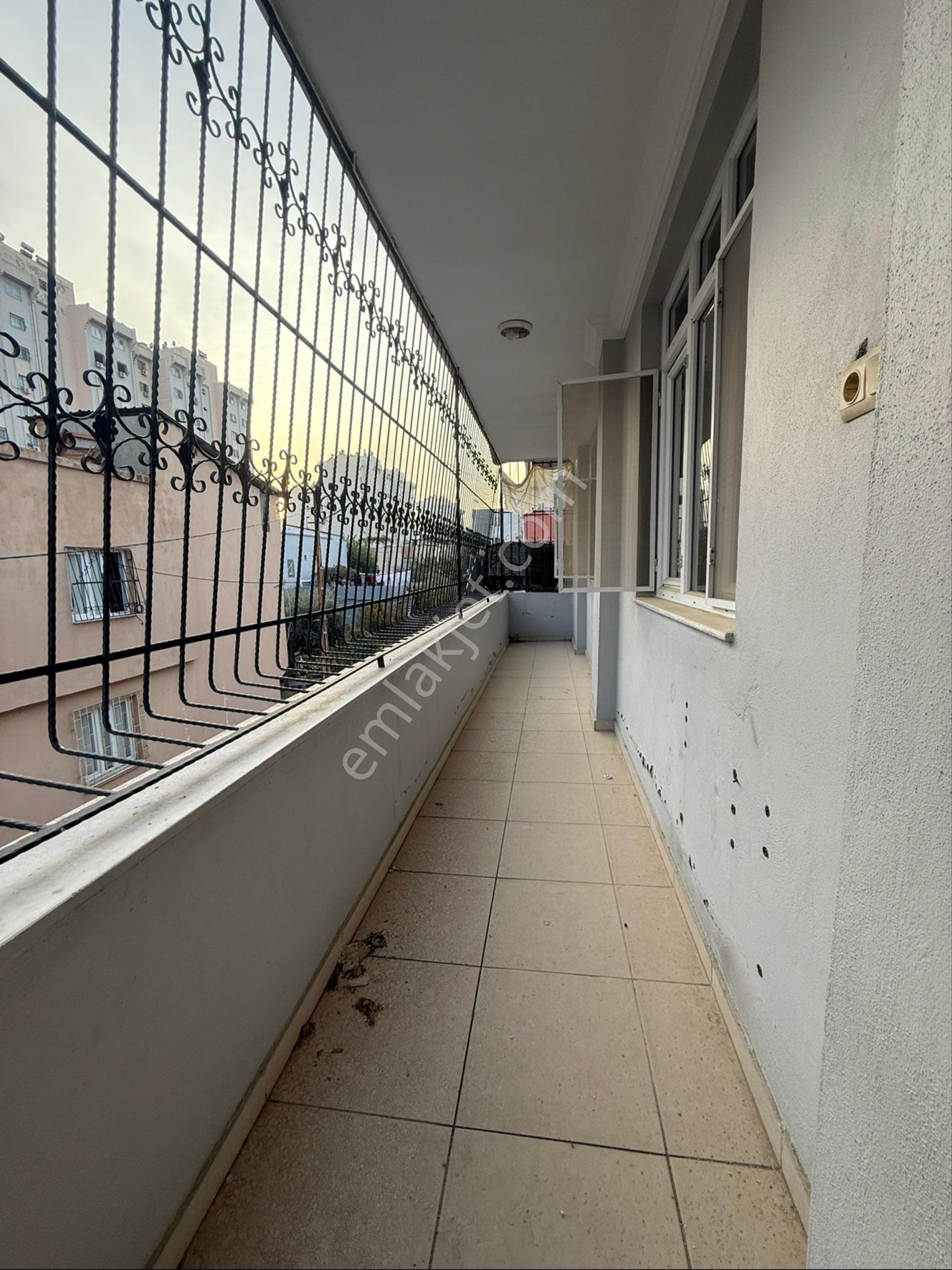 Yeşiloba Mahallesinde Ferah 3+1 Kiralık Müstakil Ev - Görsel 24