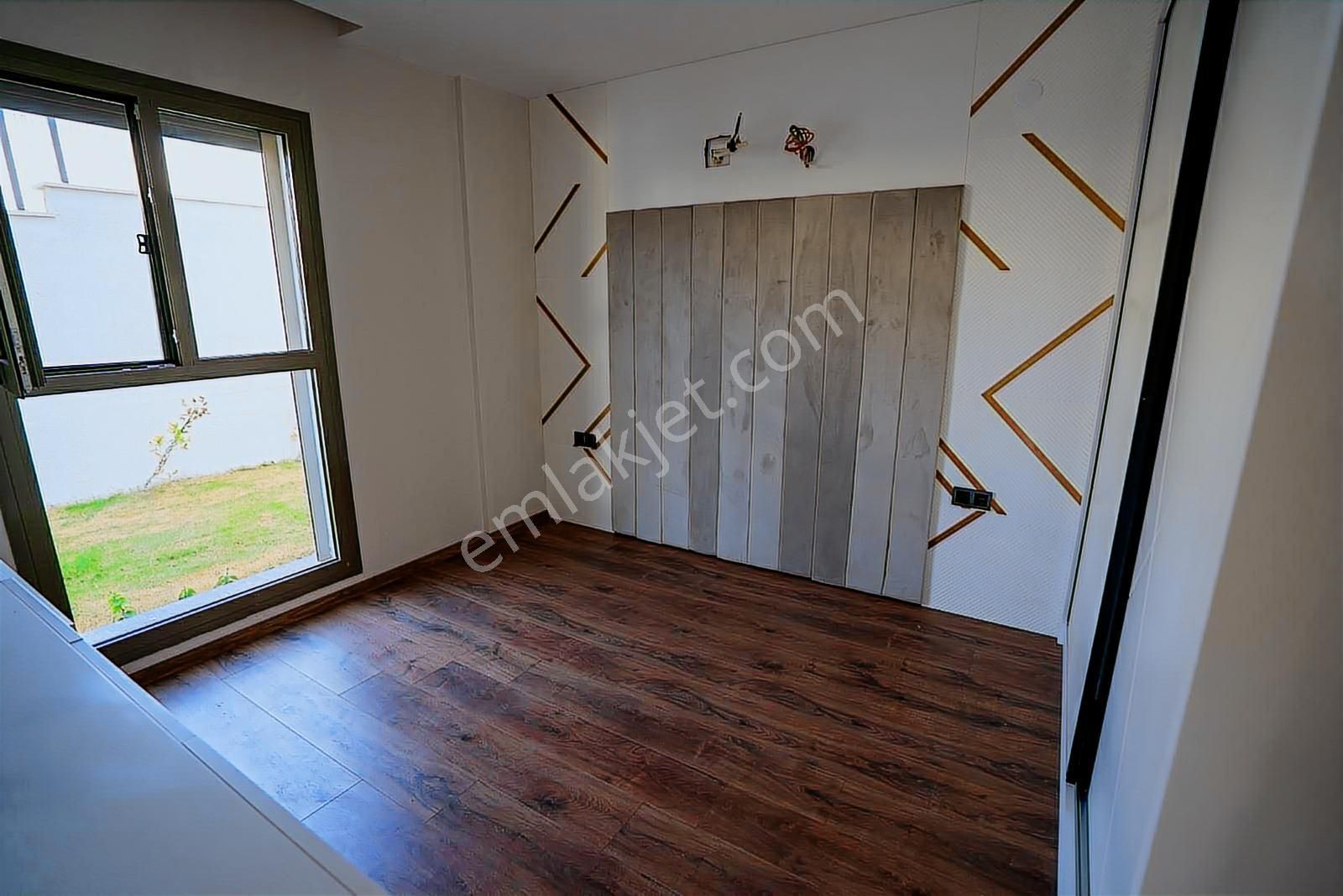 Kuşadası Değirmenderede Acil Satılık-asansör-k.otopark-ö.havuz - Görsel 32