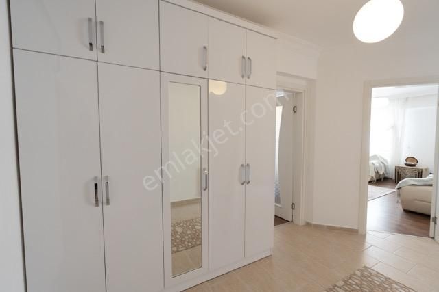 Kuşadası İkiçeşmelik'te Geniş Yaşam Alanlarına Sahip 3+1 Daire - Görsel 16