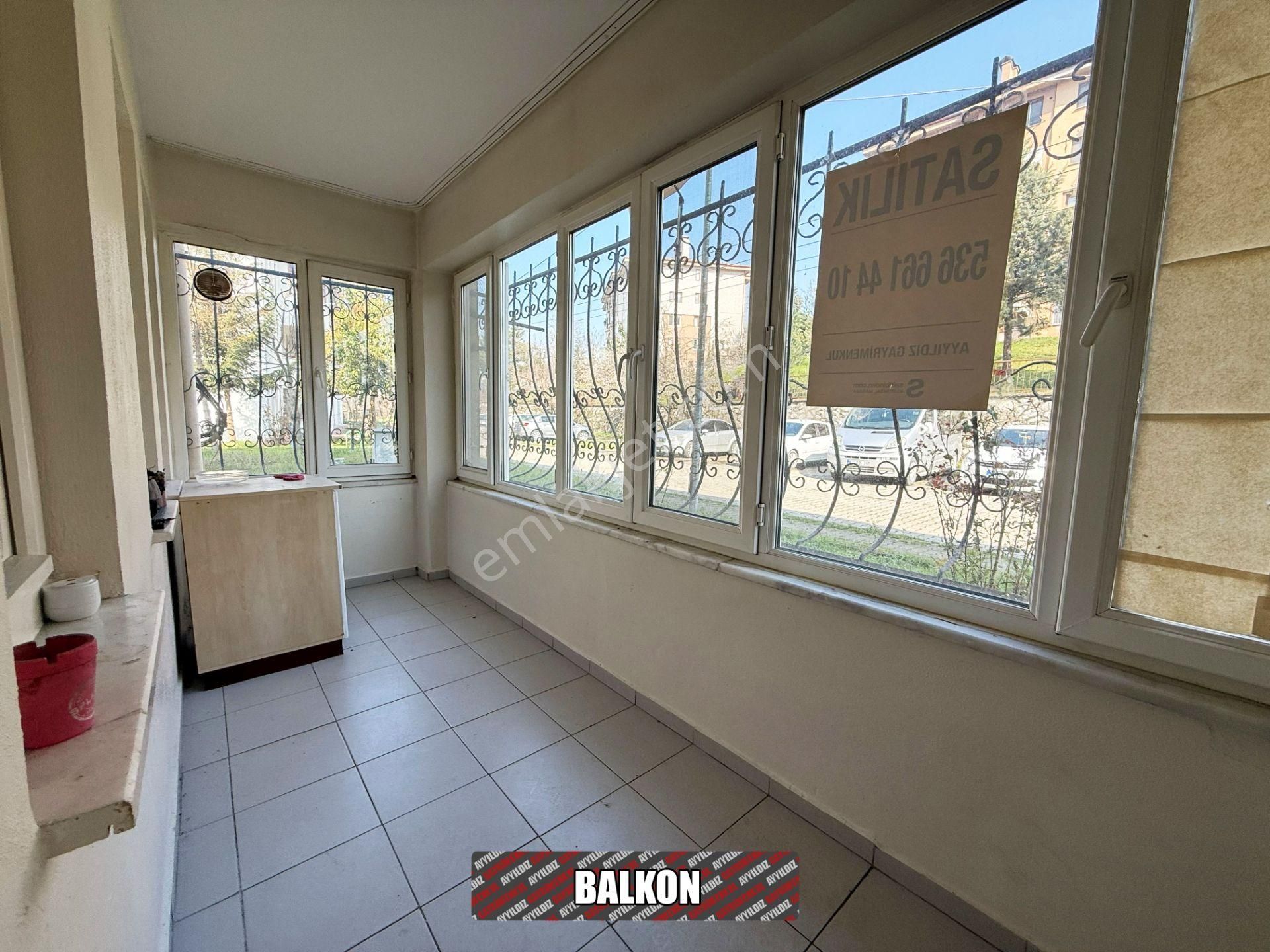 Yeşiltepe Mh.de Giriş Kat Kiracısız Satılık 3+1 Daire - Görsel 24