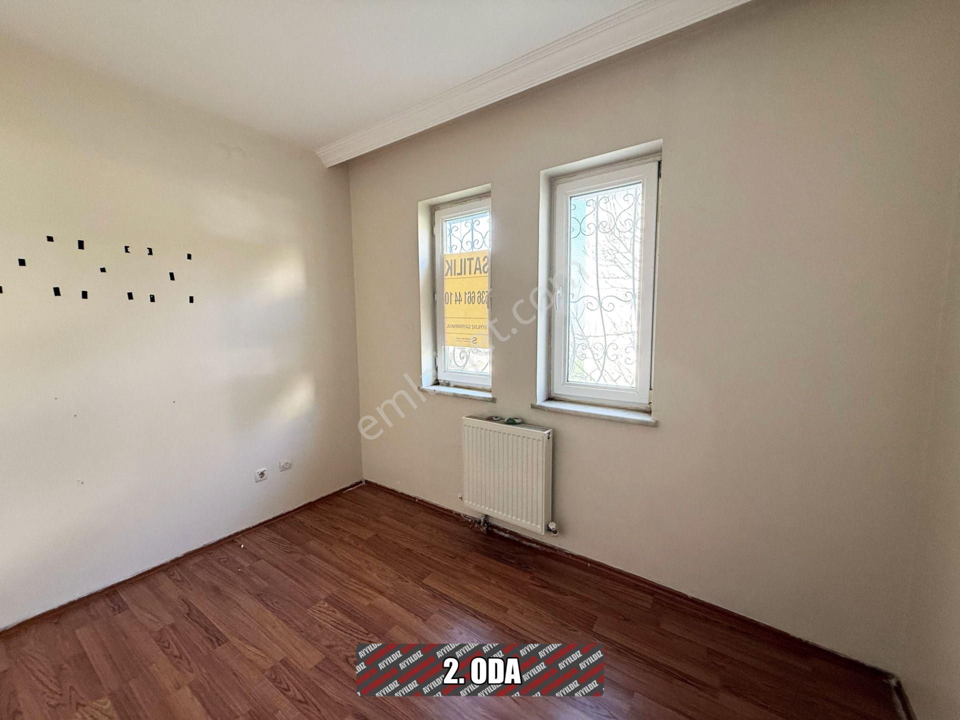 Yeşiltepe Mh.de Giriş Kat Kiracısız Satılık 3+1 Daire - Görsel 14