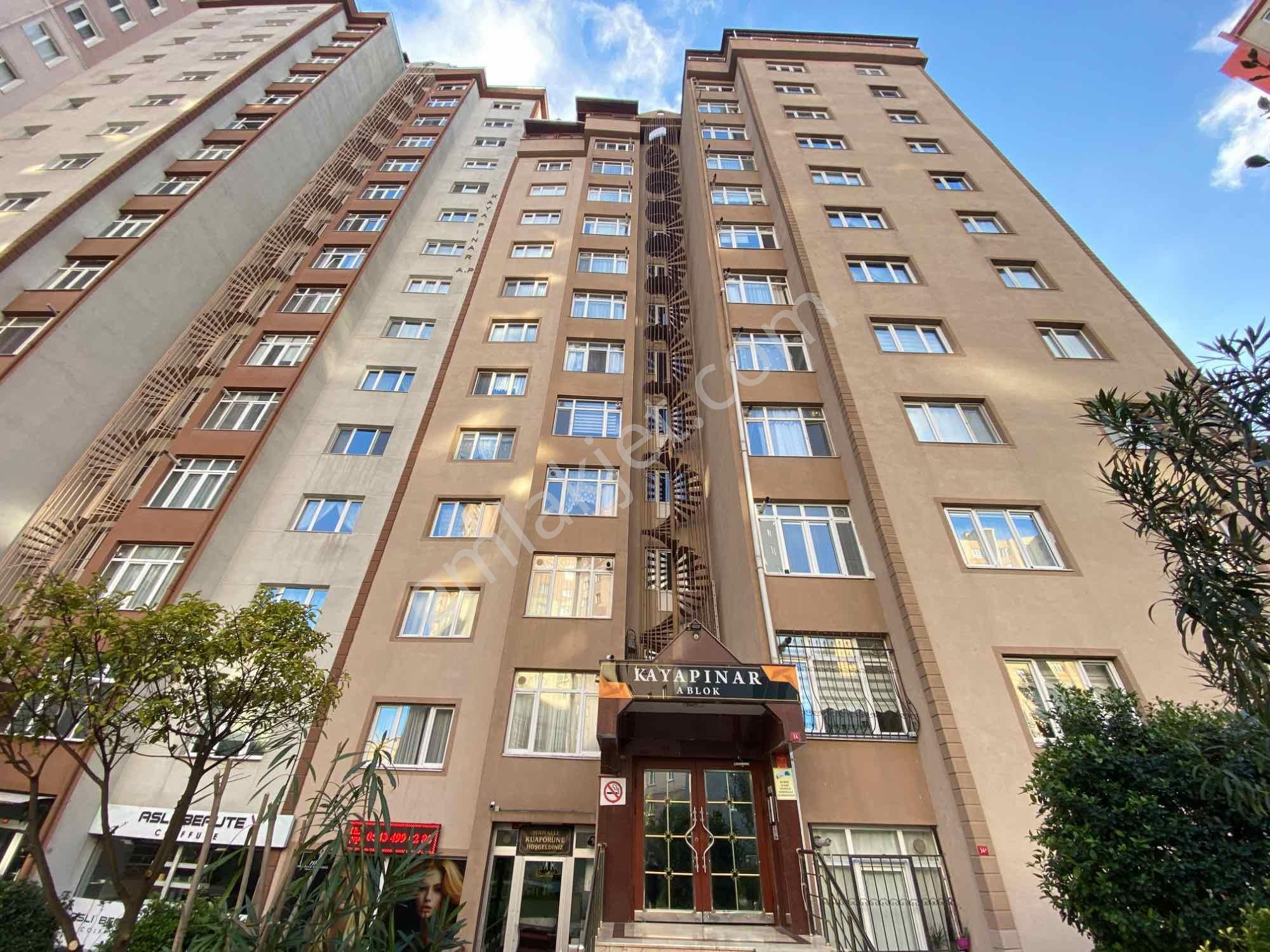 Beylikdüzü Barış Mah Kayapınar Apt Yenilenmiş 3+1 Satılık Daire