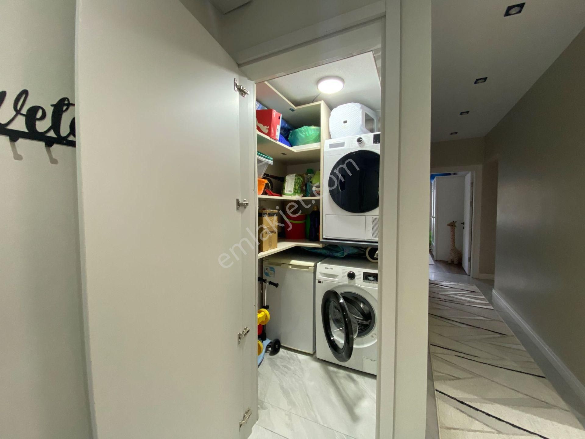 Beylikdüzü Barış Mah Kayapınar Apt Yenilenmiş 3+1 Satılık Daire - Görsel 13