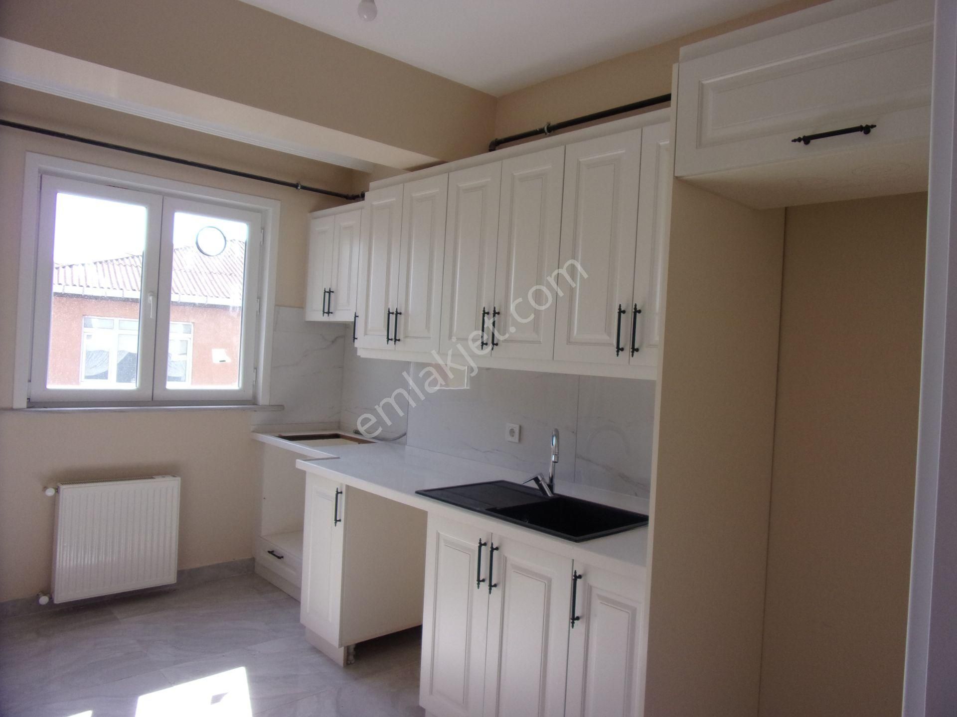 Sarıyer Tarabya Üstünde 2+1 110 Metrekare Sifırlanmış Kiralık Daire - Görsel 17