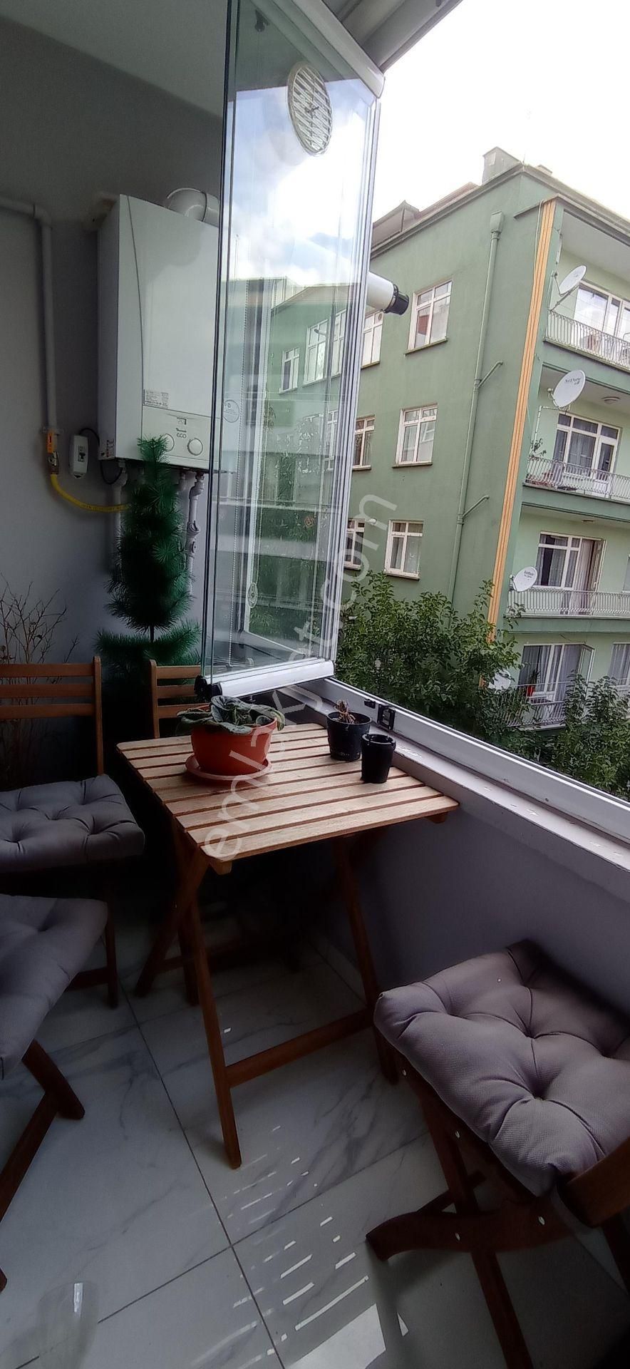 Kızılay Kolej Yakını 3+1 Eşyalı Çok Temiz Asansörlü Açık Otoparklı Kiralık Konut - Görsel 5