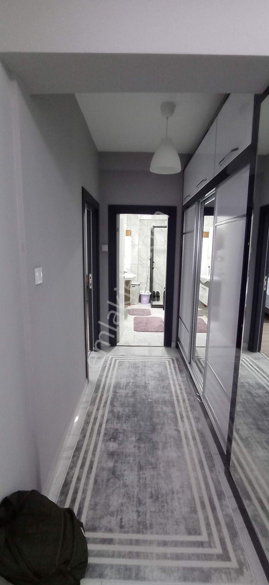 Kızılay Kolej Yakını 3+1 Eşyalı Çok Temiz Asansörlü Açık Otoparklı Kiralık Konut - Görsel 10