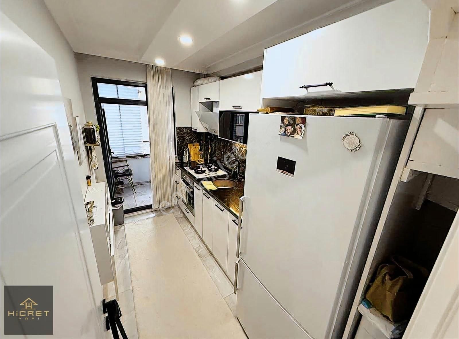 Hicret'den Uğurmumcu Mh Tramvay Dibinde 4+2 200 M² Dubleks Daire - Görsel 17