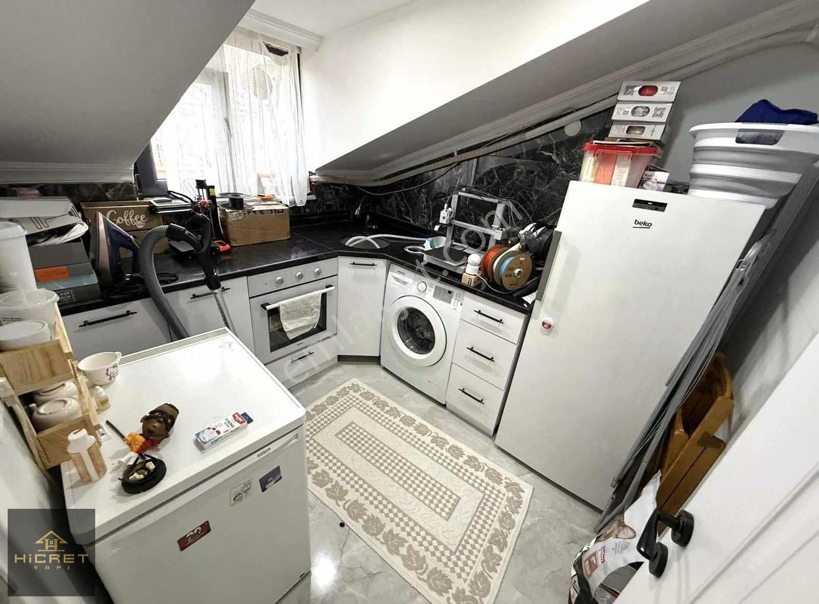 Hicret'den Uğurmumcu Mh Tramvay Dibinde 4+2 200 M² Dubleks Daire - Görsel 5