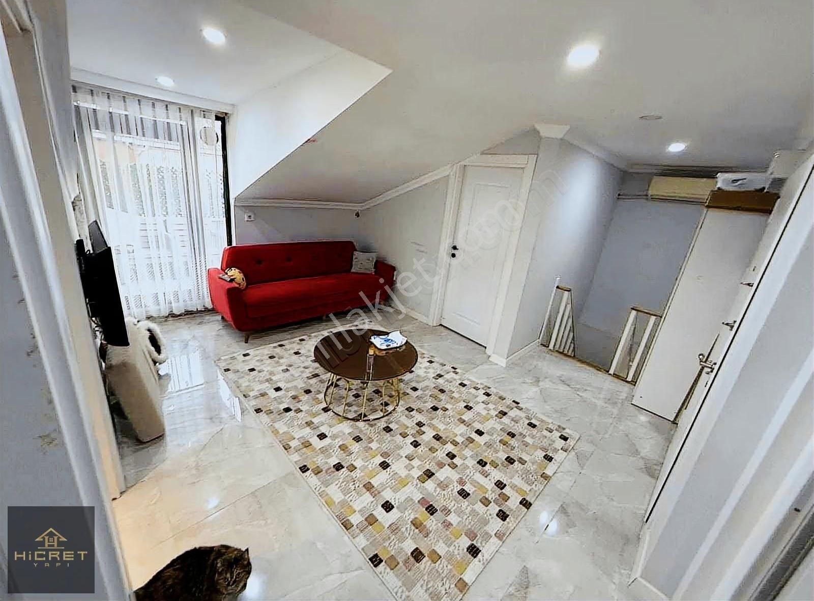 Hicret'den Uğurmumcu Mh Tramvay Dibinde 4+2 200 M² Dubleks Daire - Görsel 16