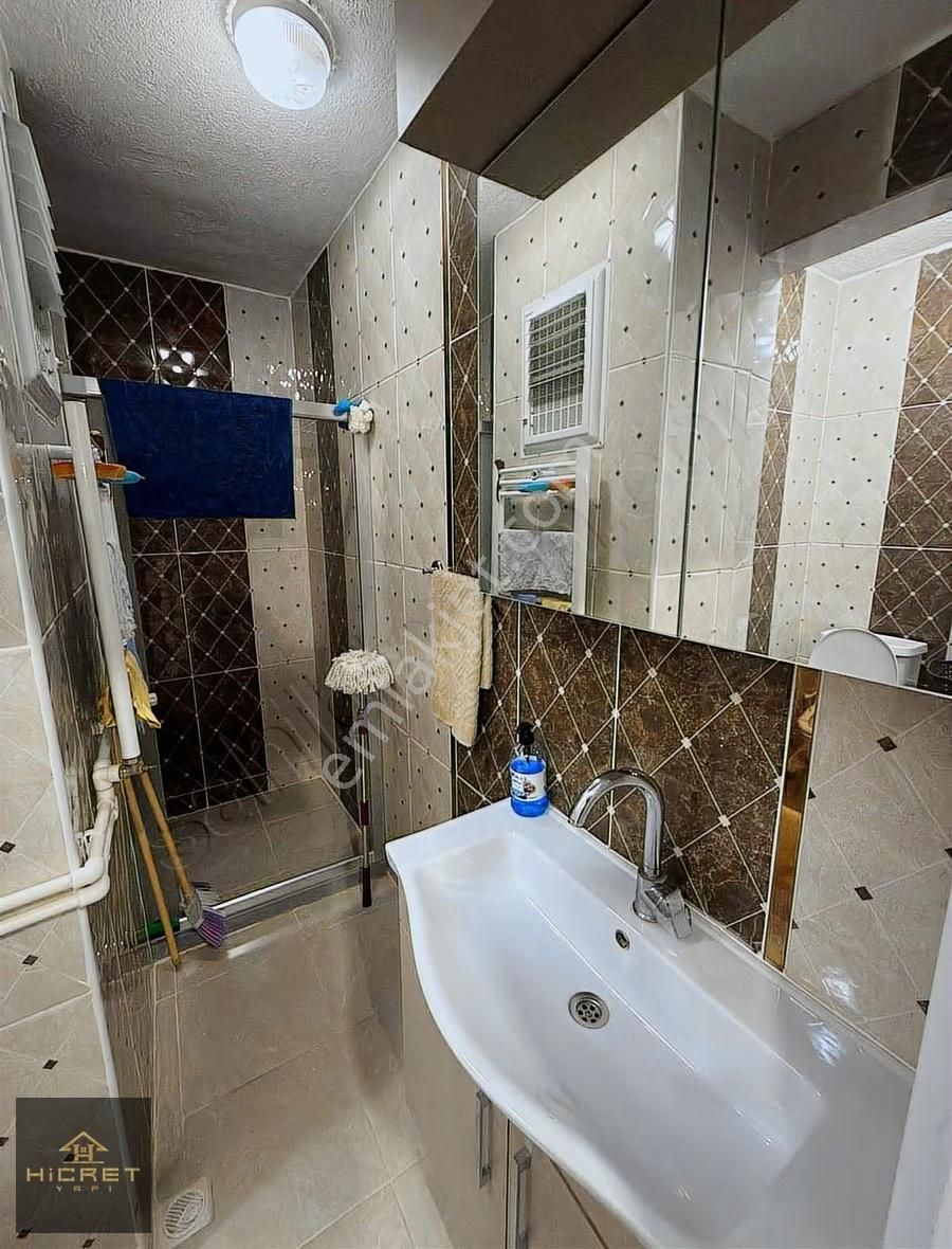 Hicret'den U.mumcu Mh. Tramvay Dibinde 2+1 85 M² Ara Kat Daire.. - Görsel 7