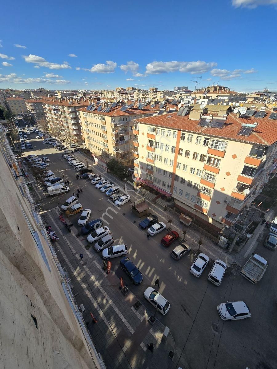 Bağlar Oriyıl Petrol Arkasında