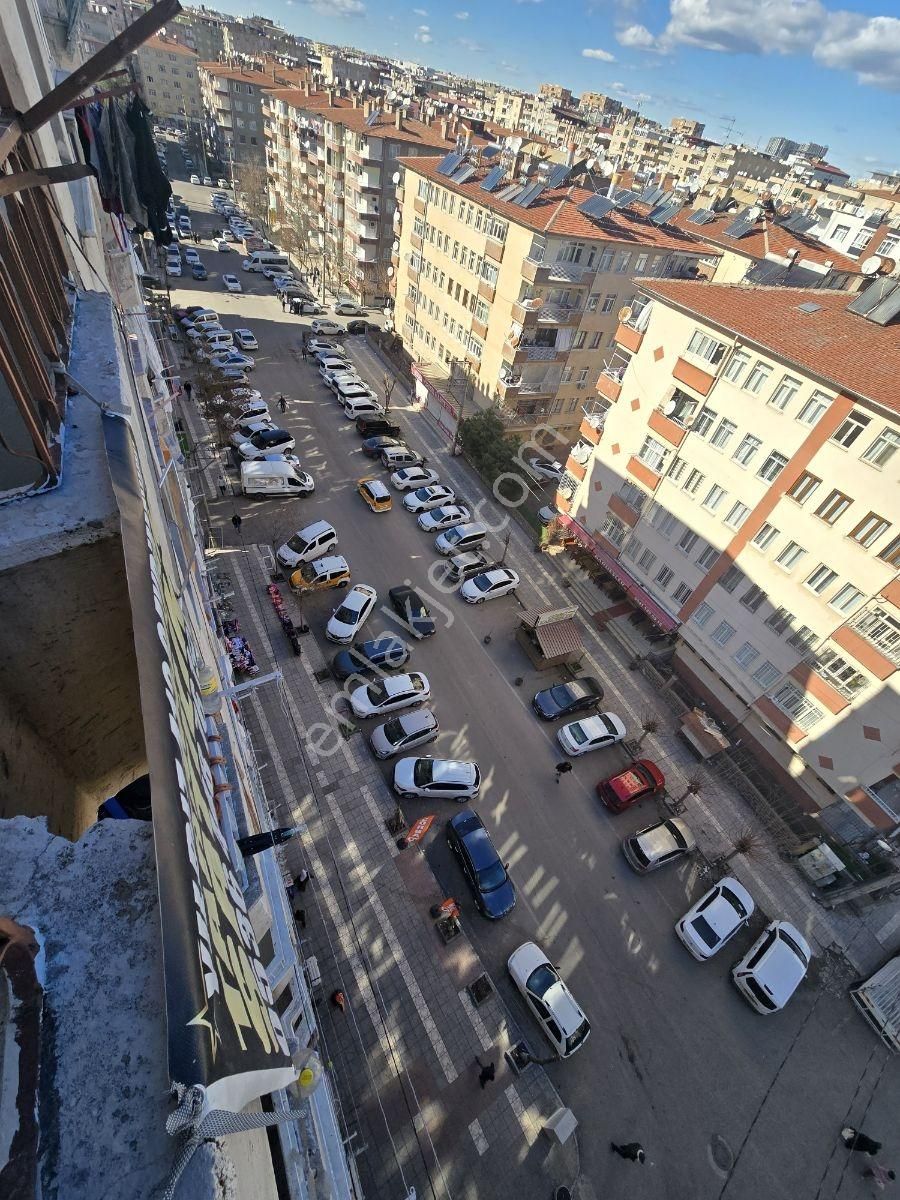 Bağlar Oriyıl Petrol Arkasında - Görsel 5