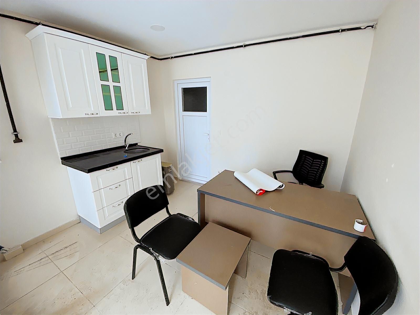 Beylikdüzü Merkezde 6 M2 Ofis & İş Yeri Kiralık - Görsel 8