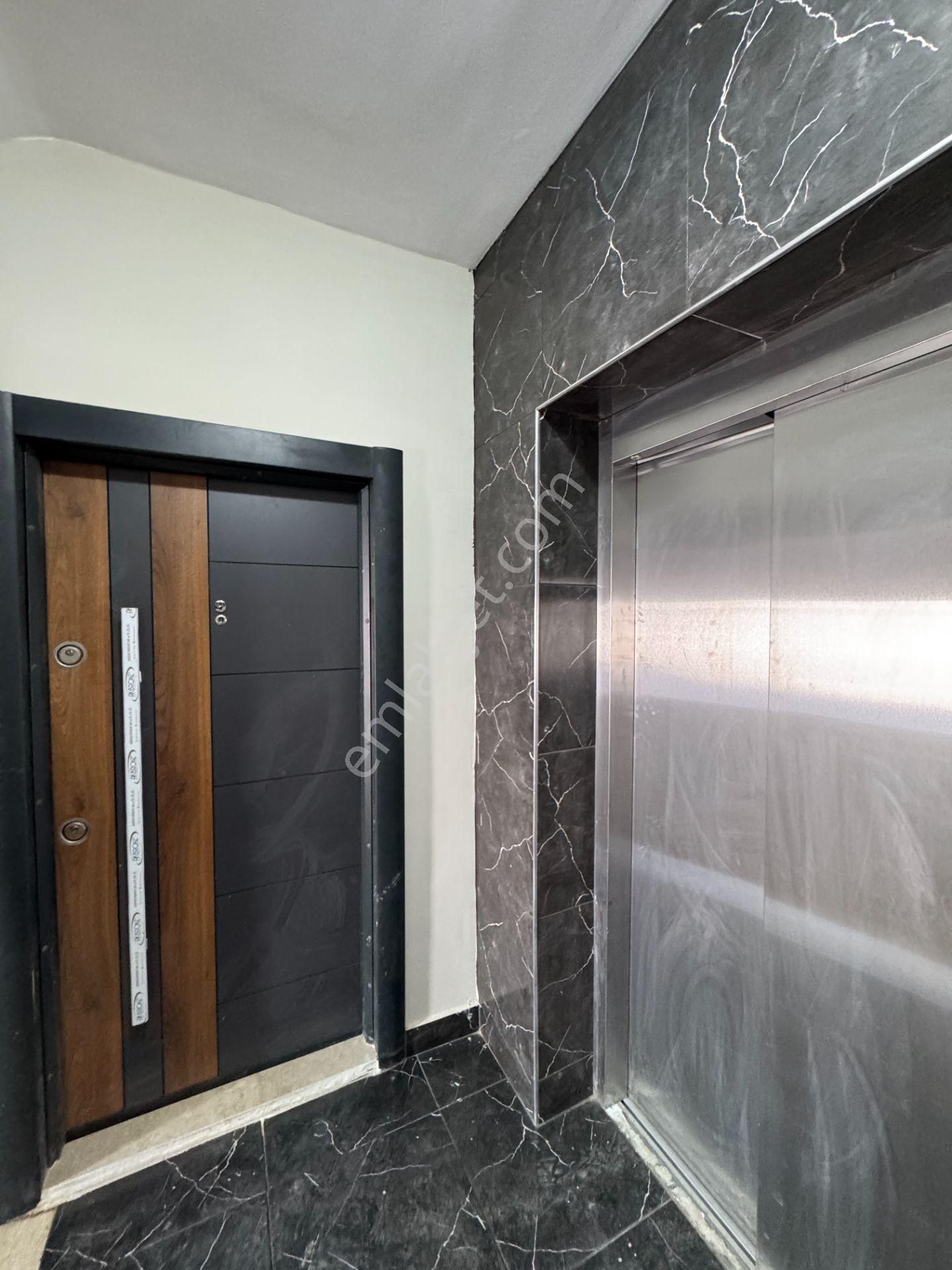 Meydan Kavşağı Yakını Ebv.banyolu Lüks 3+1 Kiralık - Görsel 33