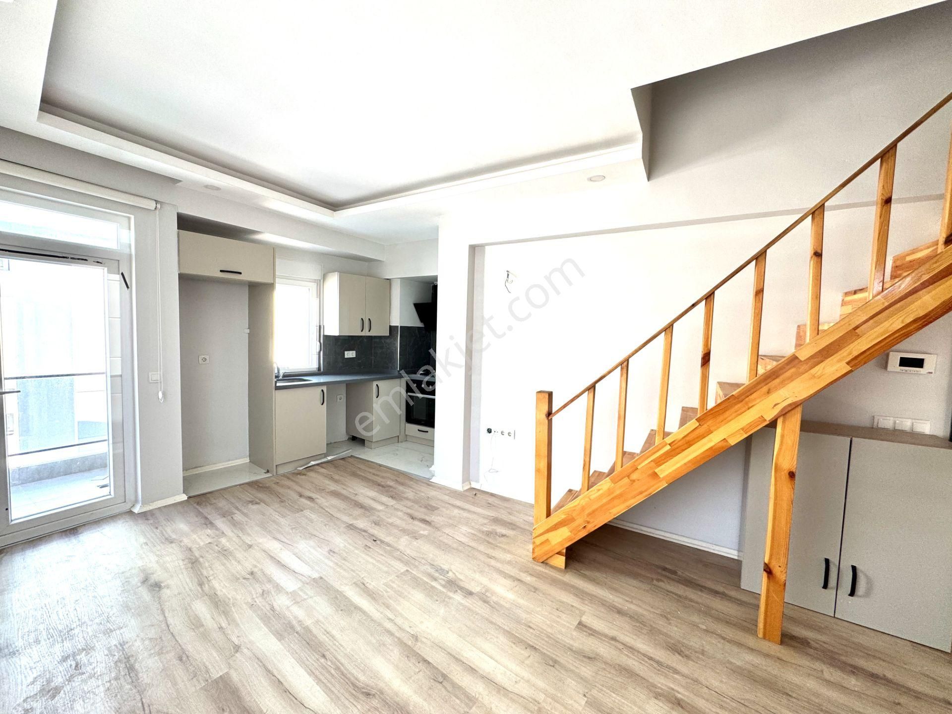 Meydan Kavşağı Yakını Ebv.banyolu Lüks 3+1 Kiralık