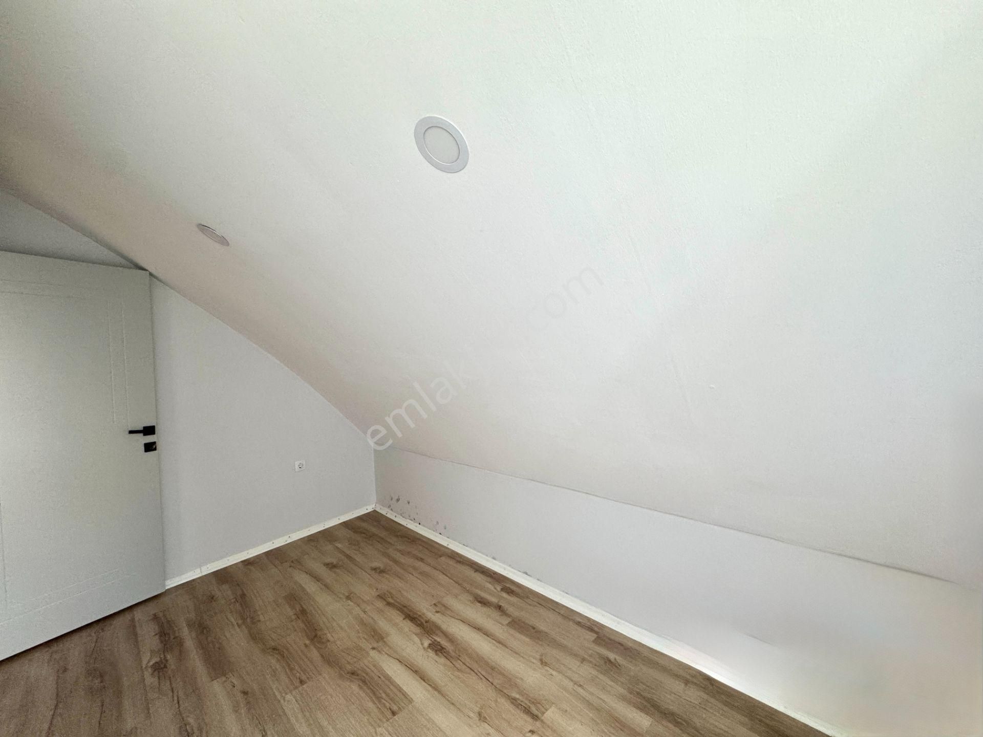 Meydan Kavşağı Yakını Ebv.banyolu Lüks 3+1 Kiralık - Görsel 32