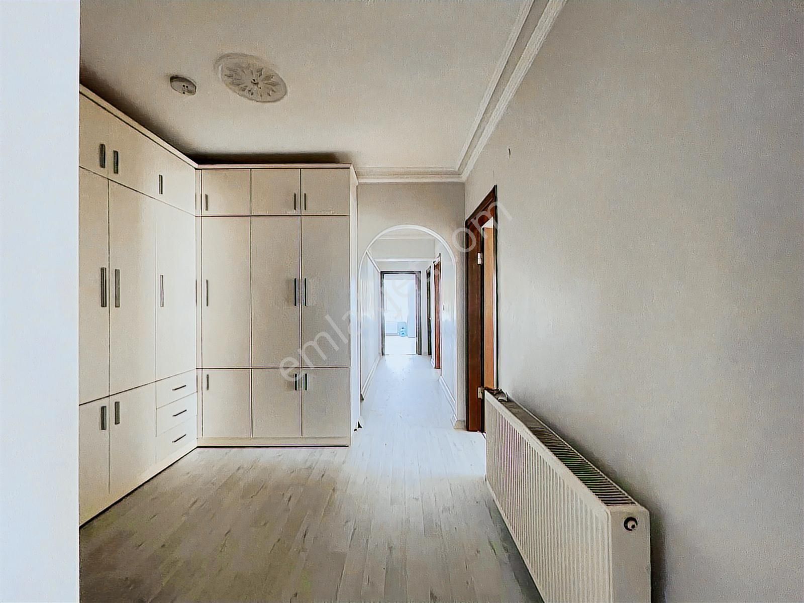 Beyoğlu'ndan Merkezi Lokasyonda Masrafsız 3+1 Kiralık Daire - Görsel 21