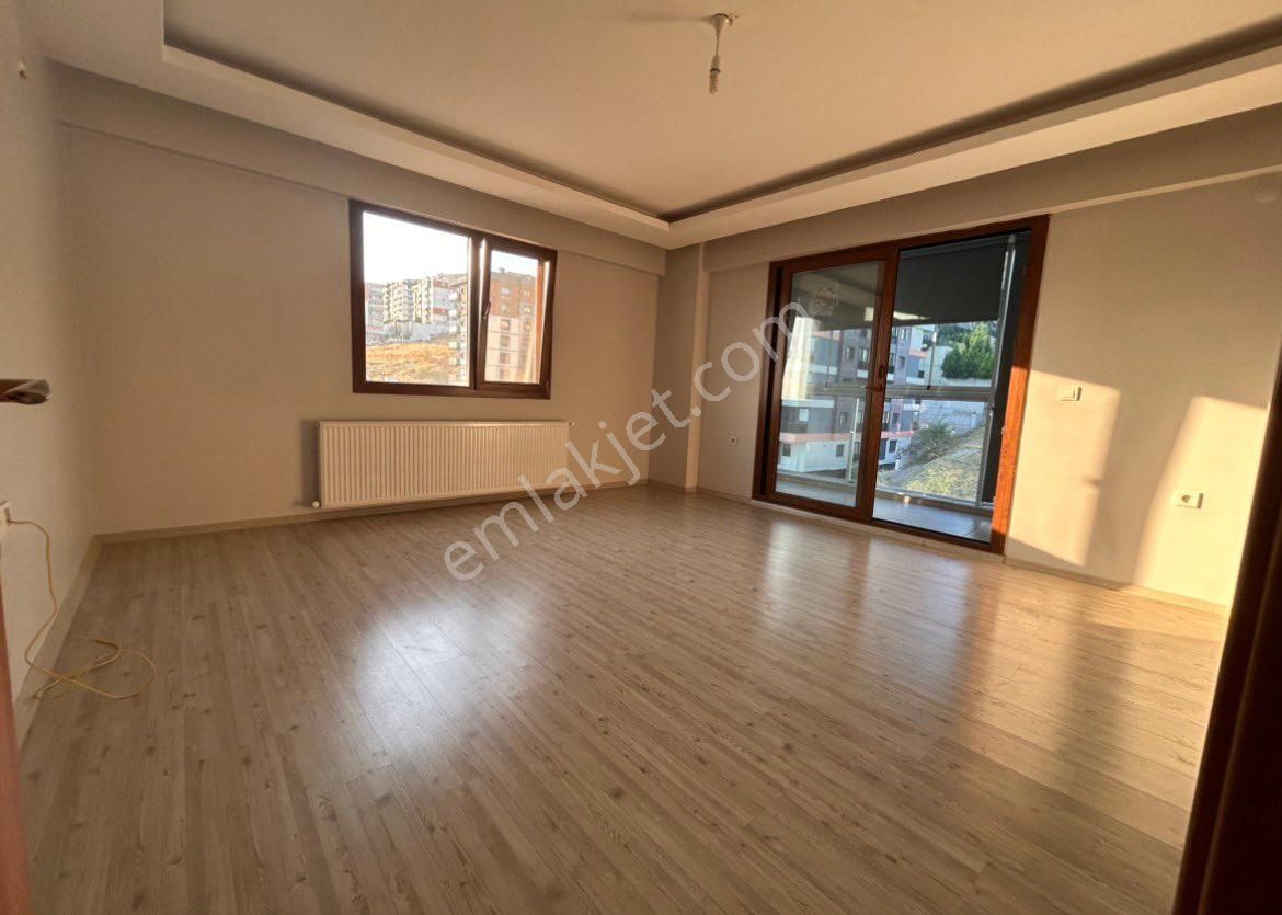 Çiğli Esentepe Mah. Geniş Açık Mutfak 2+1 Satılık Daire - Görsel 15