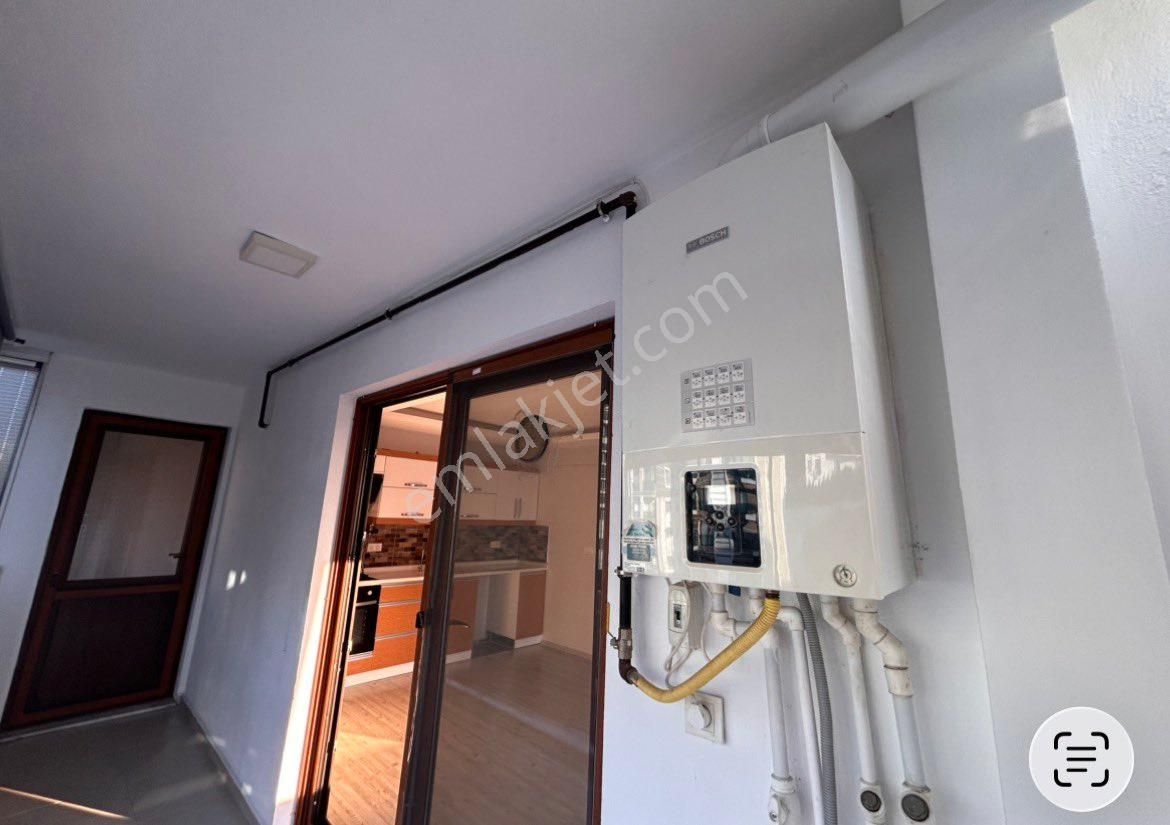 Çiğli Esentepe Mah. Geniş Açık Mutfak 2+1 Satılık Daire - Görsel 9