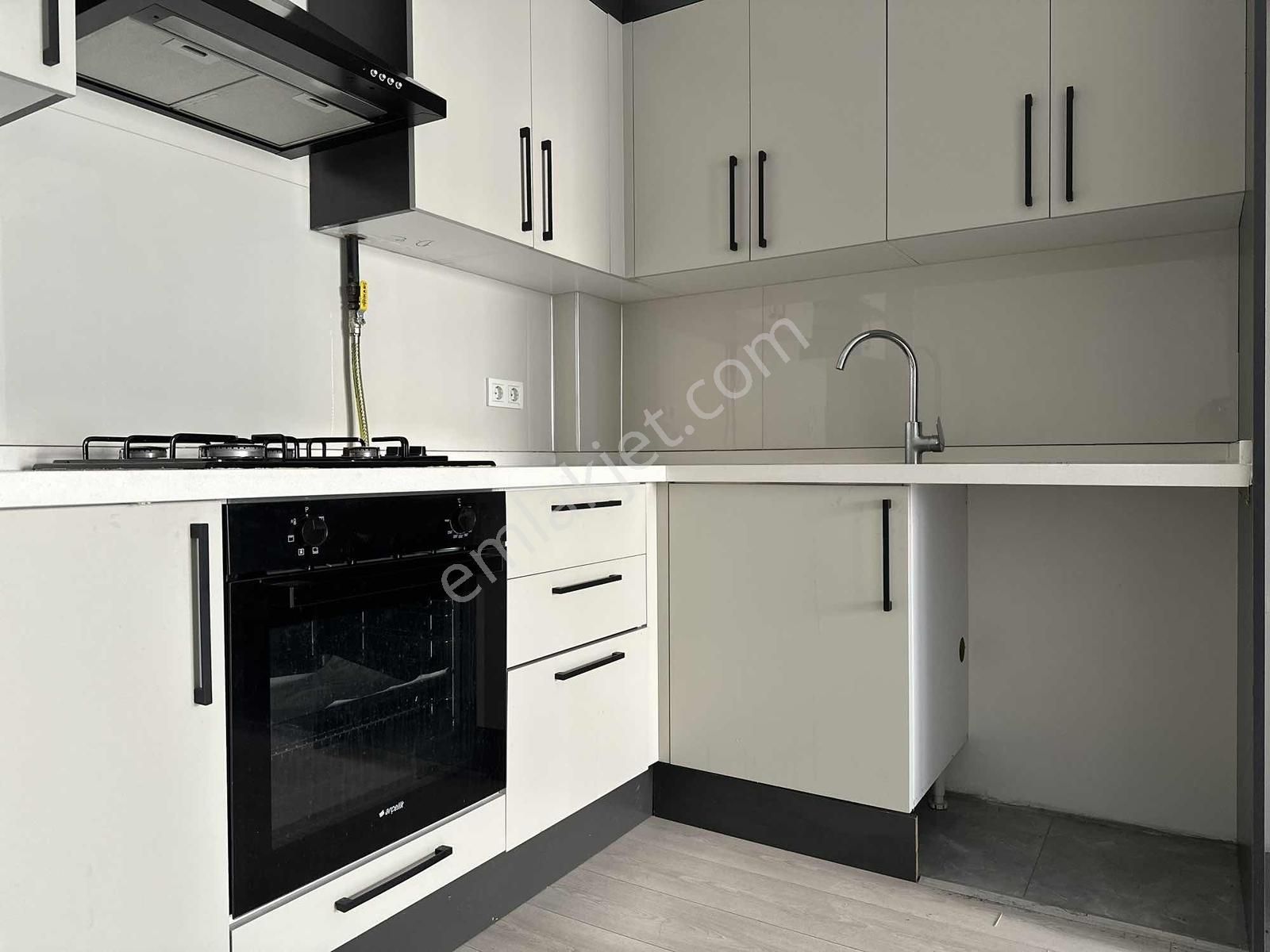 Hatay'da Kiralık Yeni Binada Otopark Muhteşem Konumda Fırsat 2+1 - Görsel 34