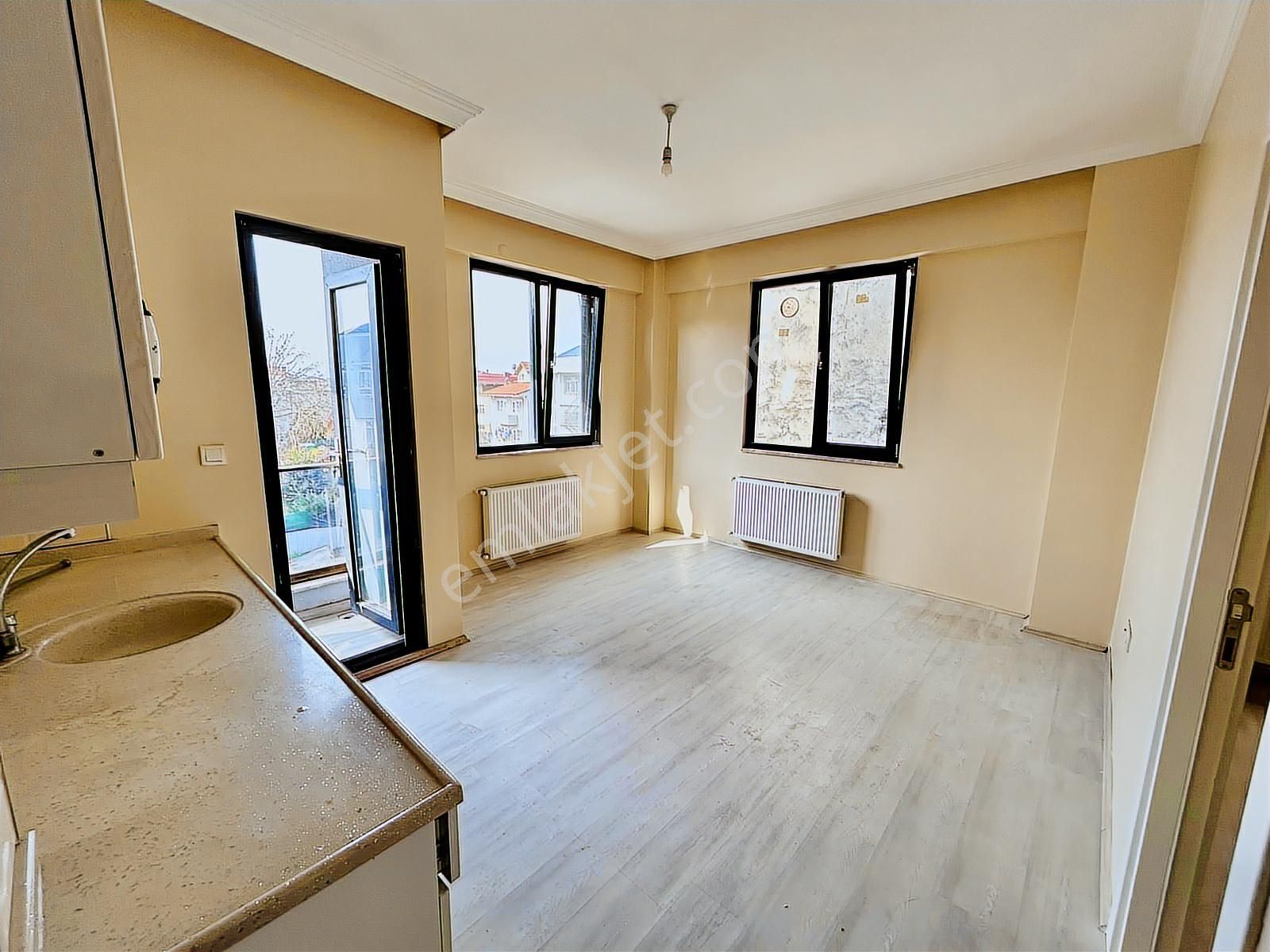Seah Hastane Yakını, Merkezi Konum, Eşyasız, 1+1 Daire