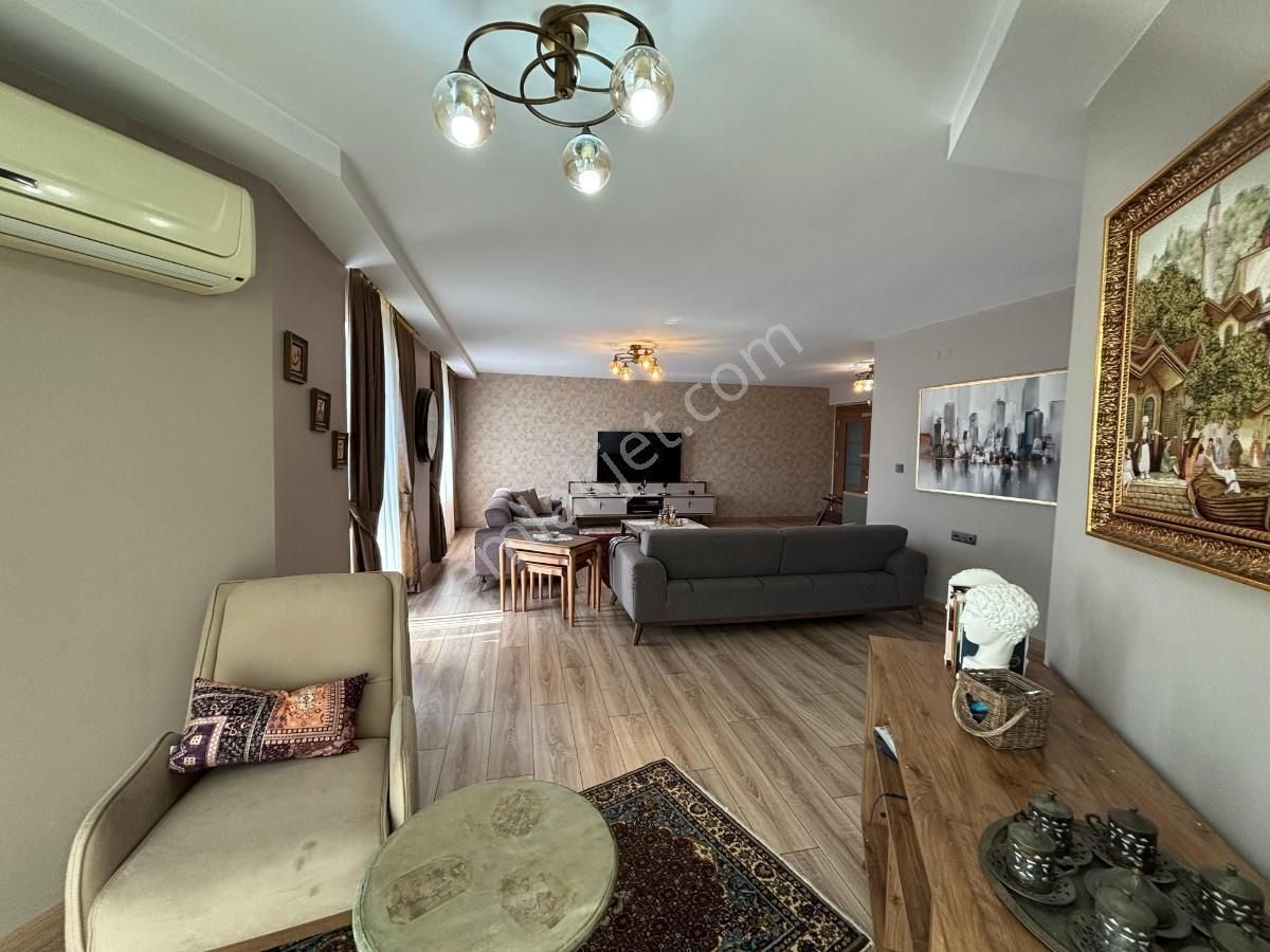 Aydın Efeler Girne Mahallesinde Satılık Geniş 3+1 Daire - Görsel 18