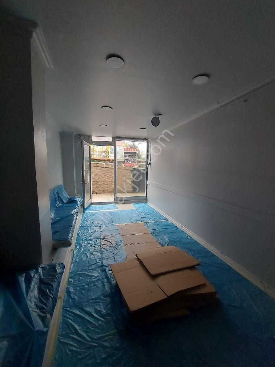 Üsküdar Cumhuriyette Kiralık: Stratejik Konumlu 15 M² Ofis ! - Görsel 4