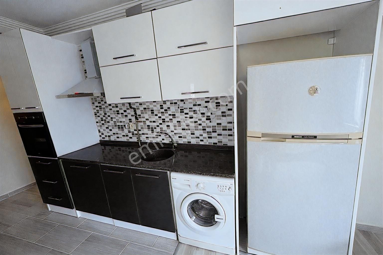 Karasu Yalıda 2+1 Oturum Ve Yatırıma Uygun Eşyalı Satılık Daire - Görsel 9