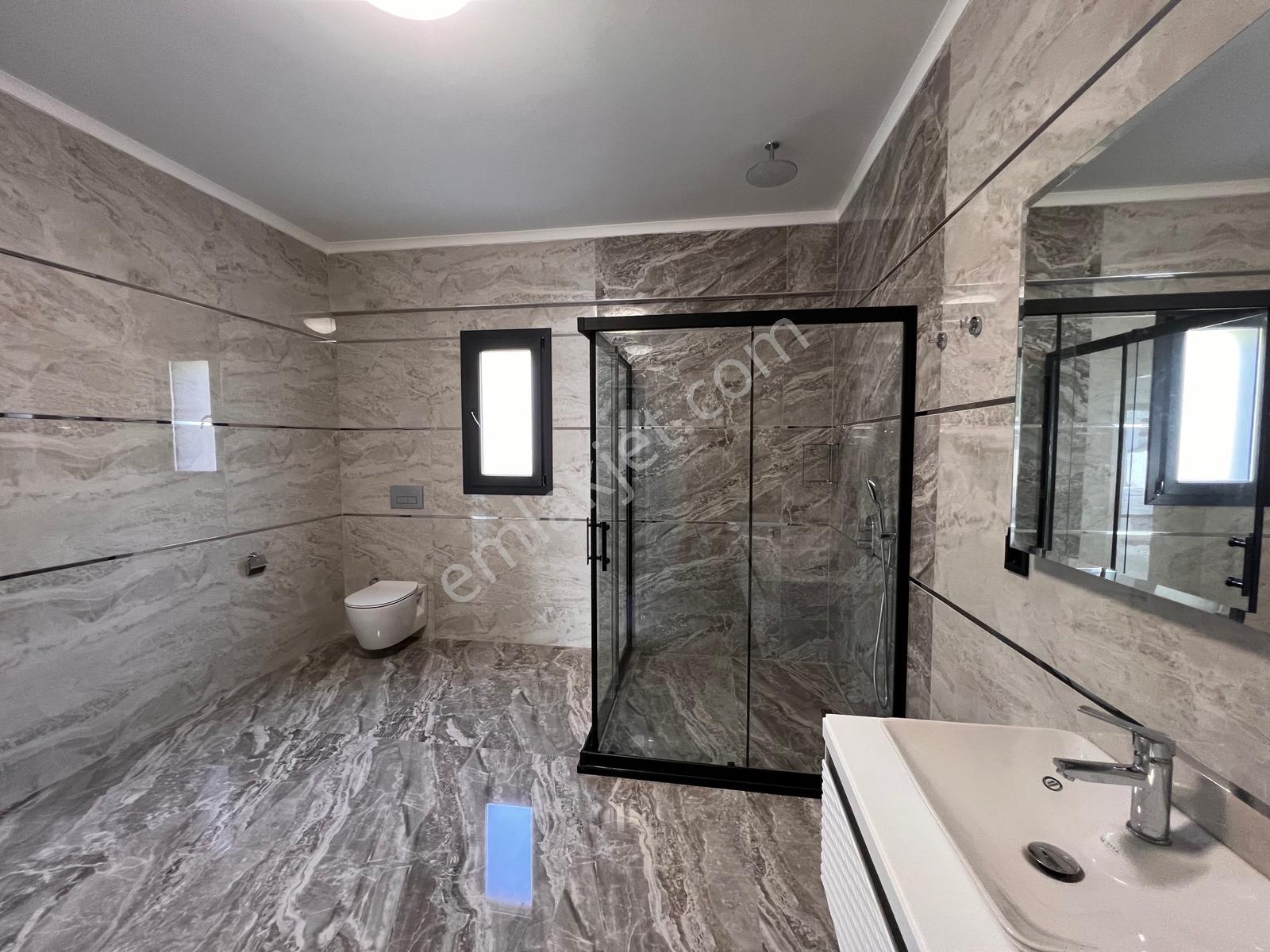 Fethiye Üzümlüde 1.097 M² Arsa İçinde 250 M² Tek Katlı Müstakil - Görsel 31