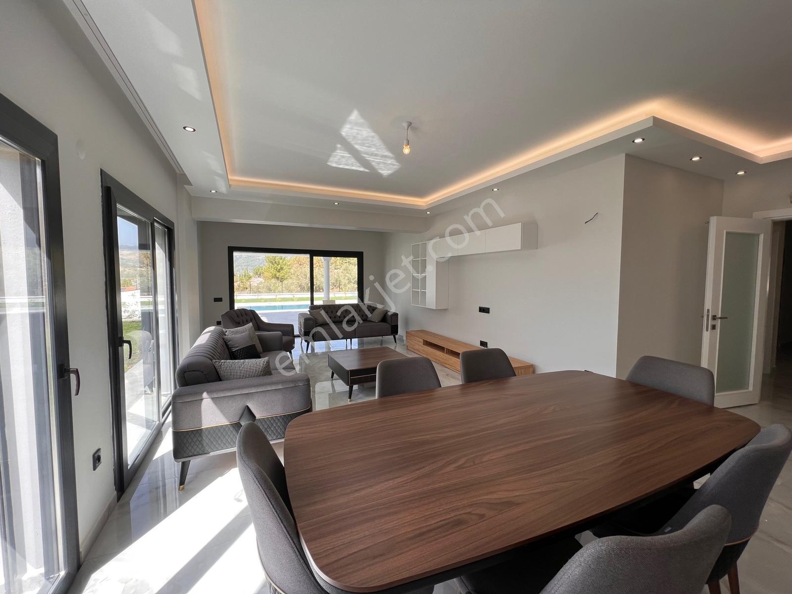 Fethiye Üzümlüde 1.097 M² Arsa İçinde 250 M² Tek Katlı Müstakil - Görsel 7