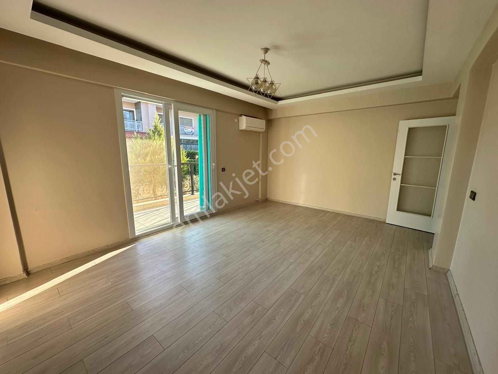 Foça Hacıveli Mah. Rüzgar Evleri Sitesinde Kiralık 2+1 Daire - Görsel 15