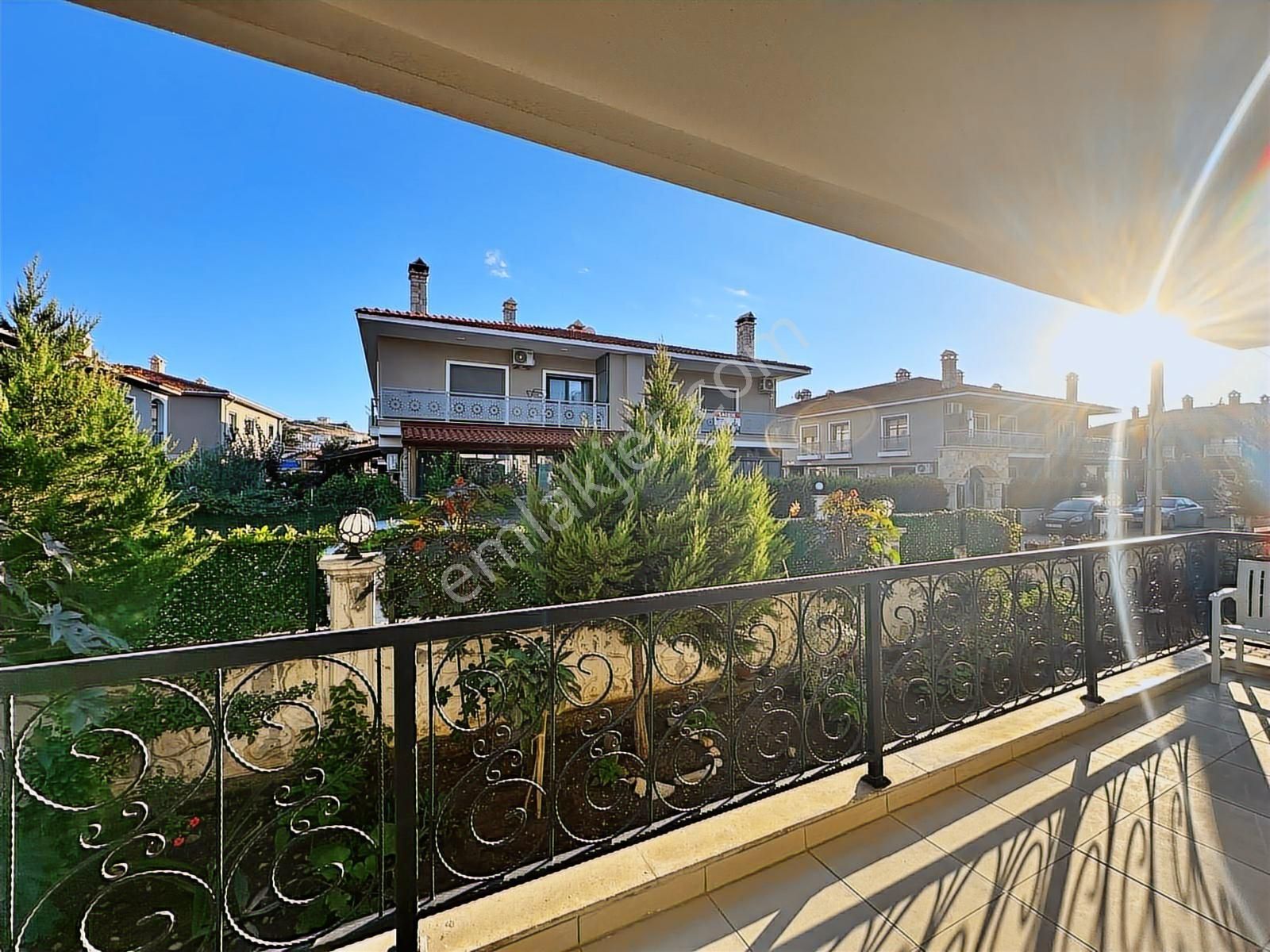 Foça Hacıveli Mah. Rüzgar Evleri Sitesinde Kiralık 2+1 Daire - Görsel 10