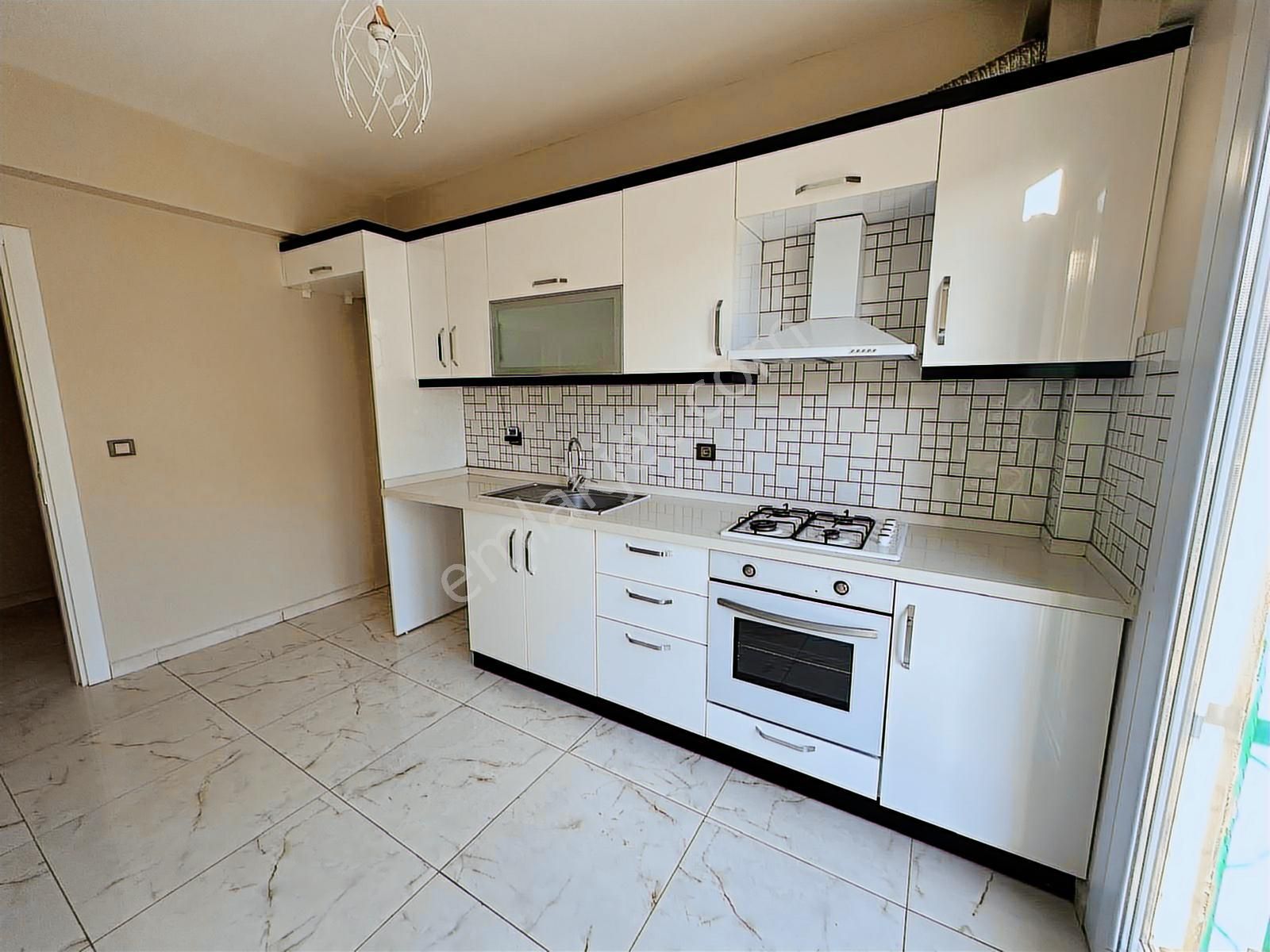 Foça Hacıveli Mah. Rüzgar Evleri Sitesinde Kiralık 2+1 Daire - Görsel 27