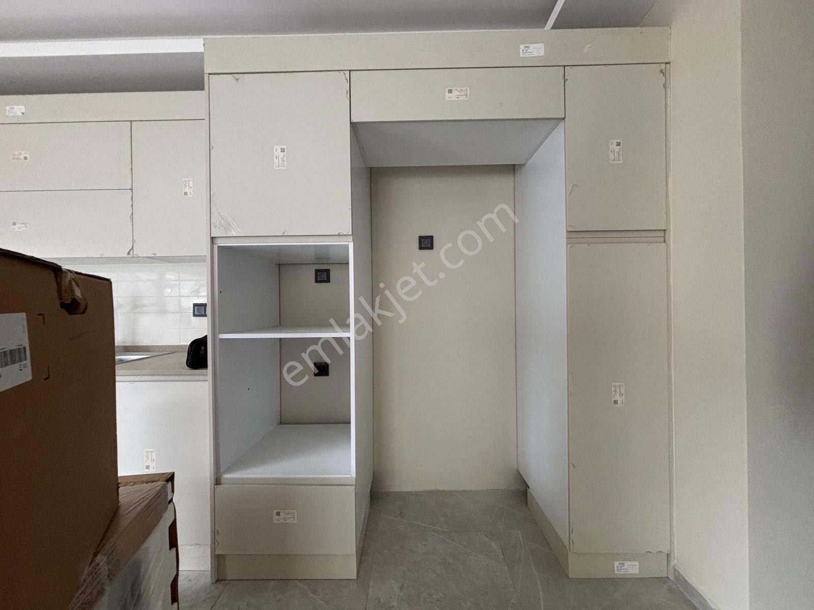 Alsancak Dünya Göz Yakını 3+1 Otoparklı Yeni Binada Kiralık Daire - Görsel 6