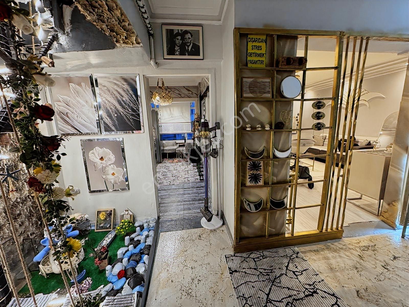 Pursaklarda Merkzi Konumda Göbekte 4+1 Full Yapılı İskanlı - Görsel 9