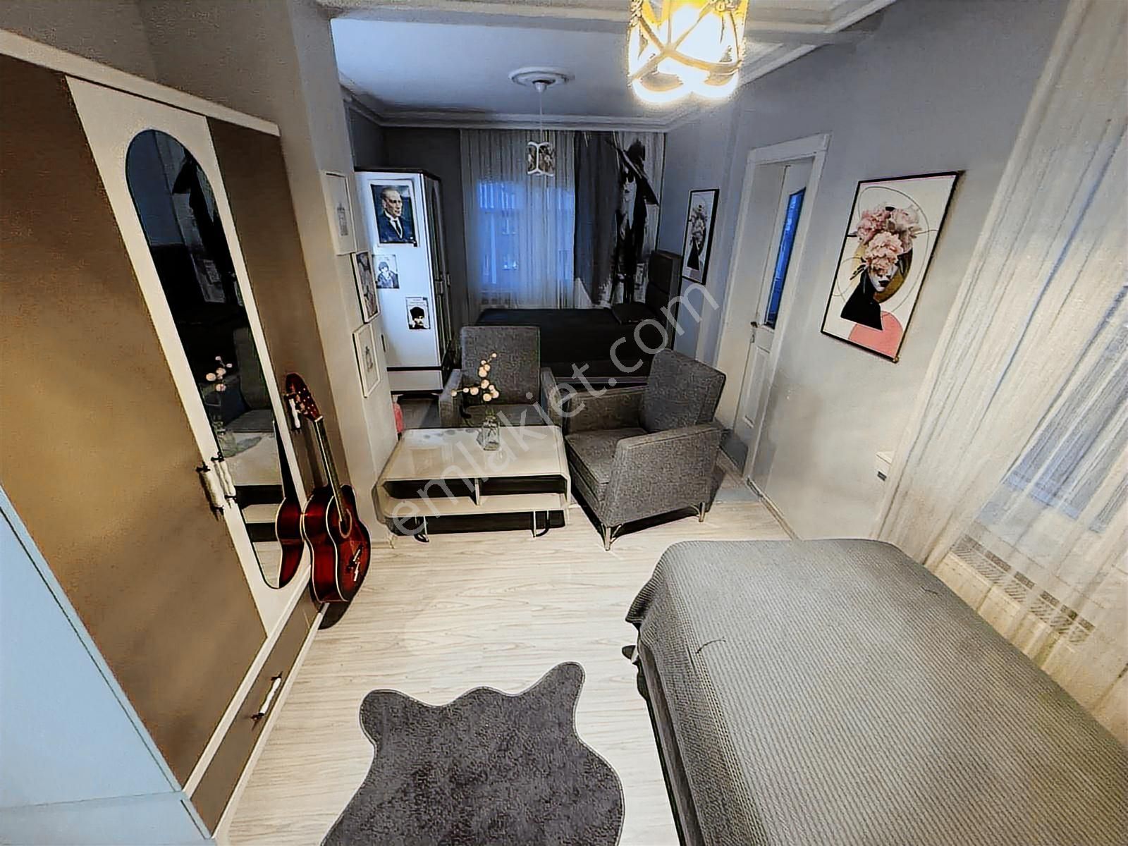 Pursaklarda Merkzi Konumda Göbekte 4+1 Full Yapılı İskanlı - Görsel 29