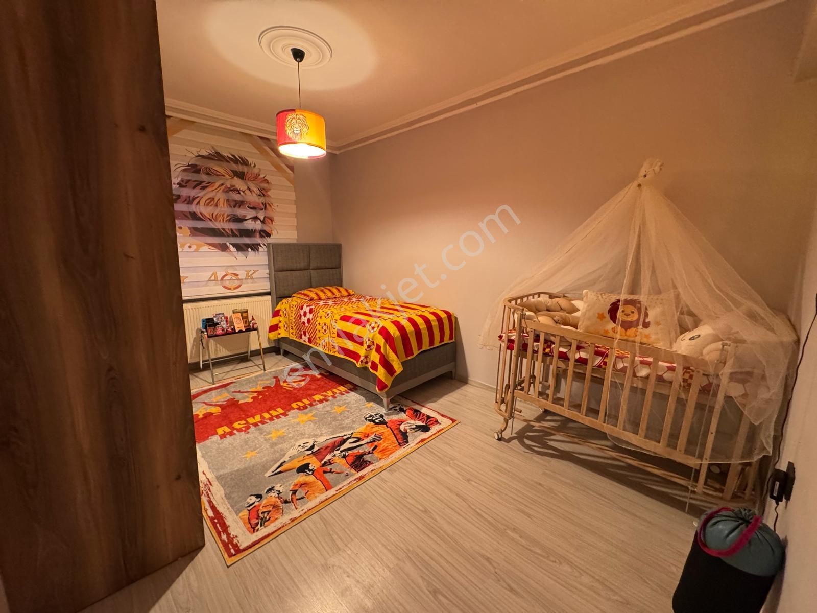 Pursaklarda Merkzi Konumda Göbekte 4+1 Full Yapılı İskanlı - Görsel 35