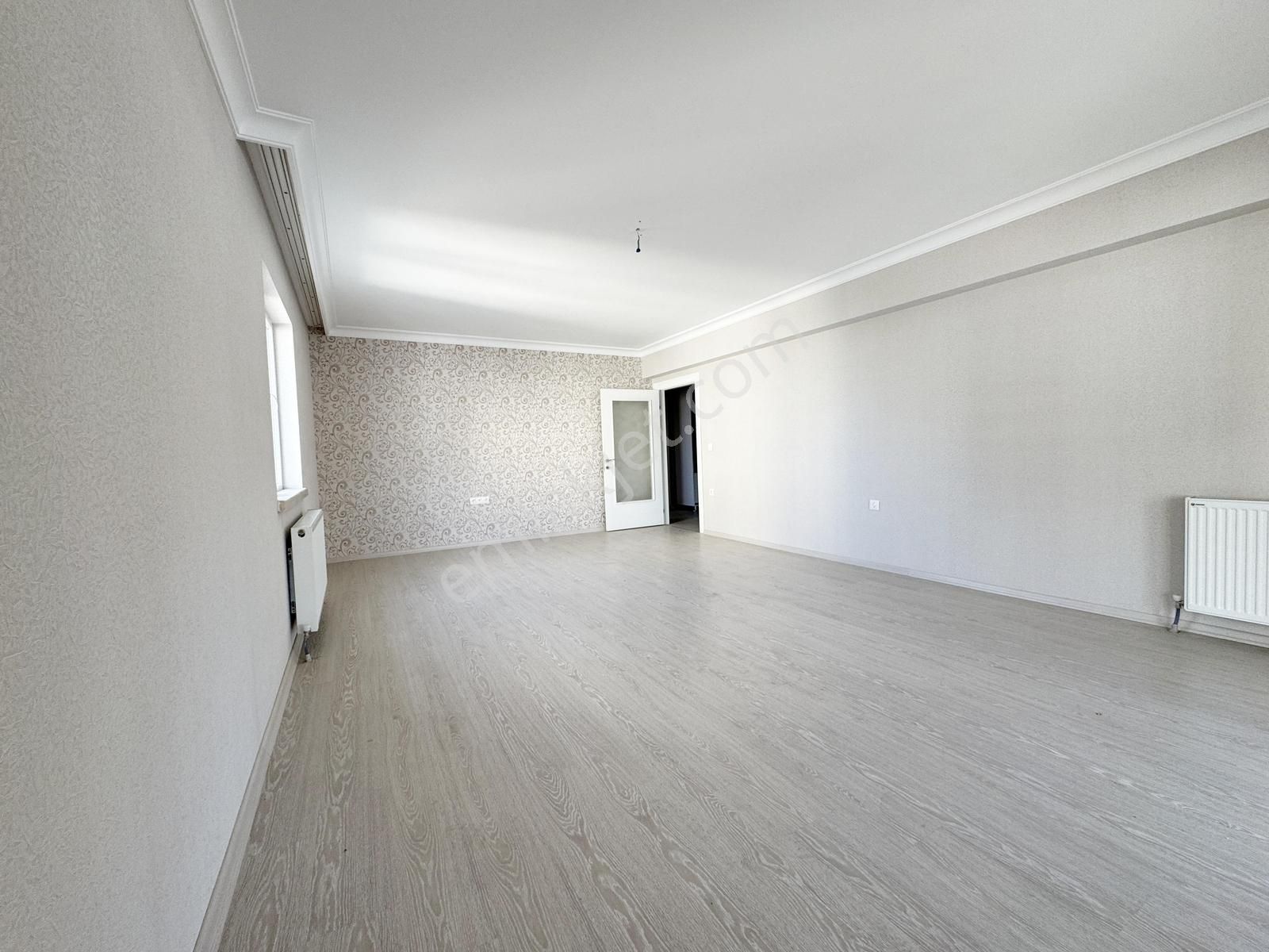 Engin Emlak'tan Site İçerisin'de Kök Tapu Kredi Limitsiz 3+1 - Görsel 13