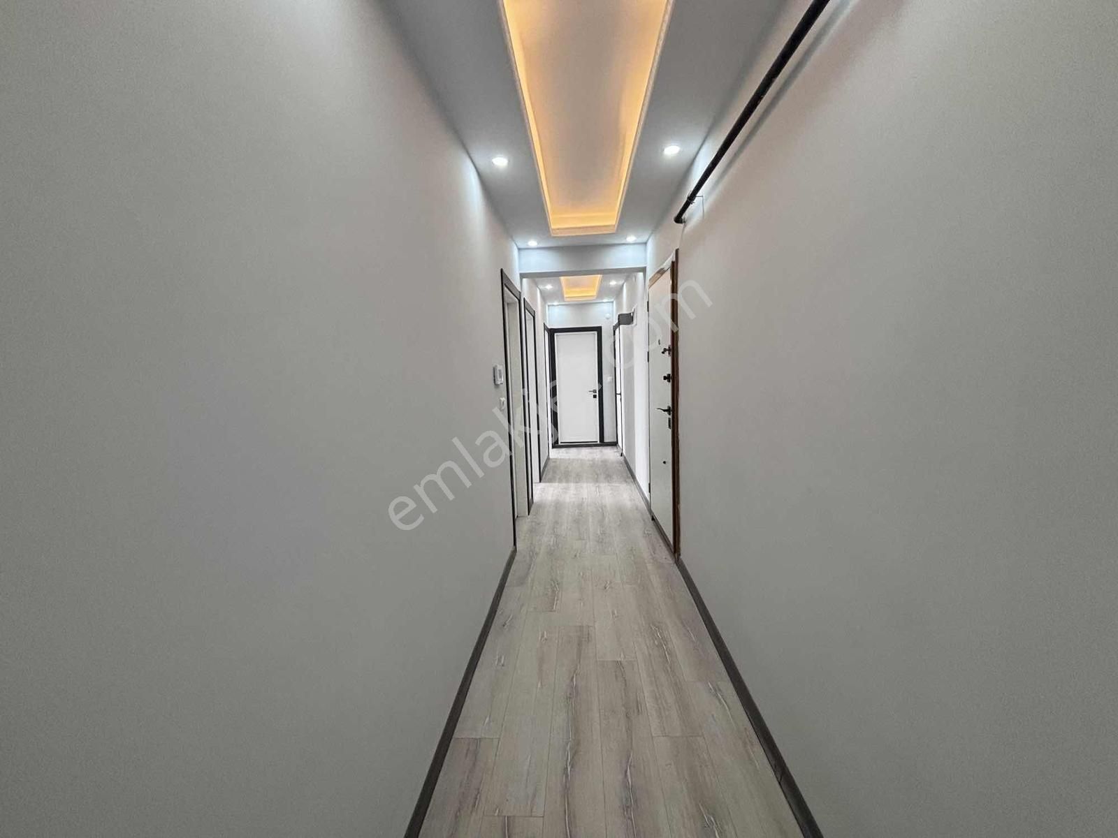 Fa Özbir'den Kapaklı'da Teraslı 3+1 Yüksek Giriş Kiralık Daire - Görsel 32